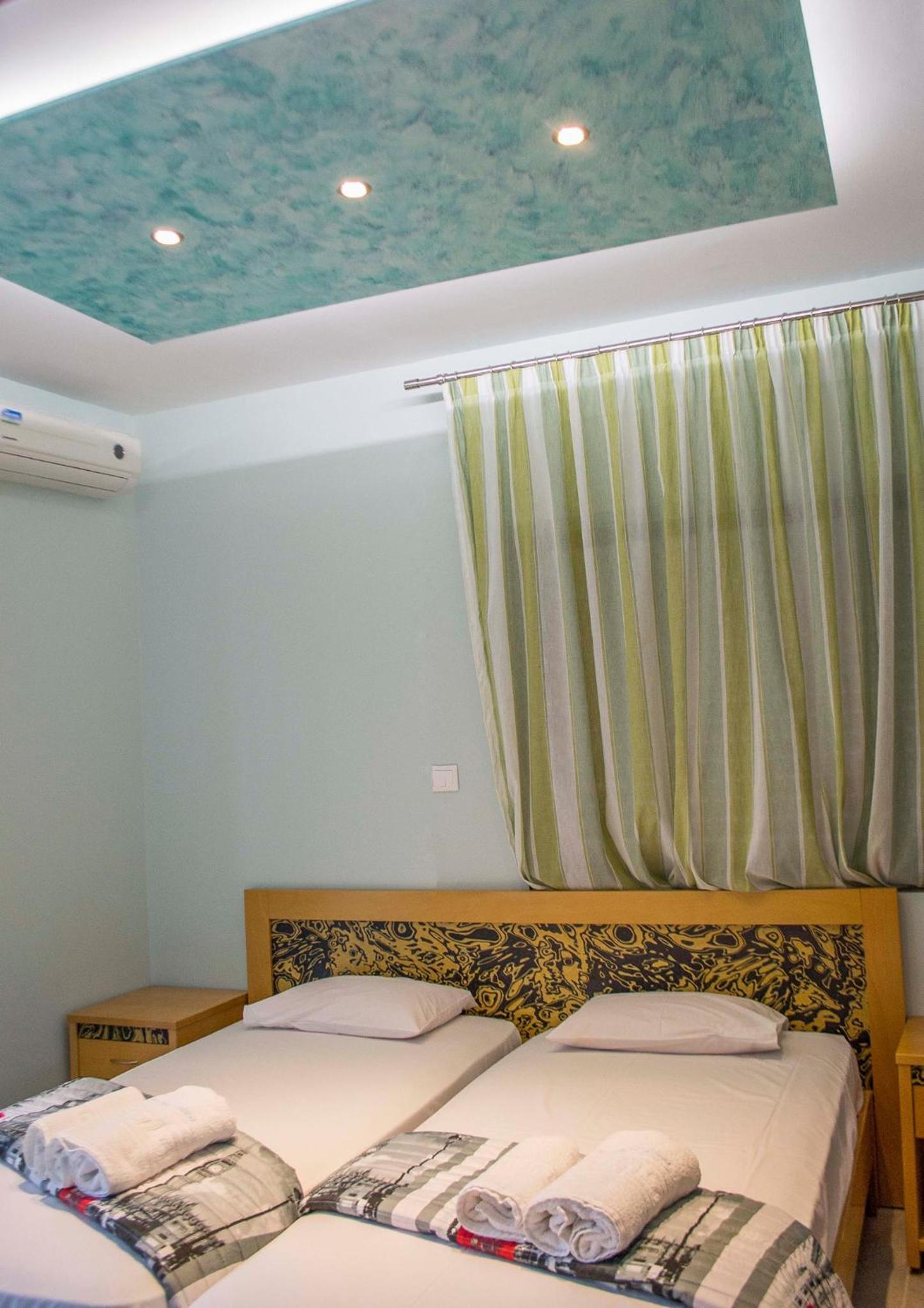 Milonas House Apartments