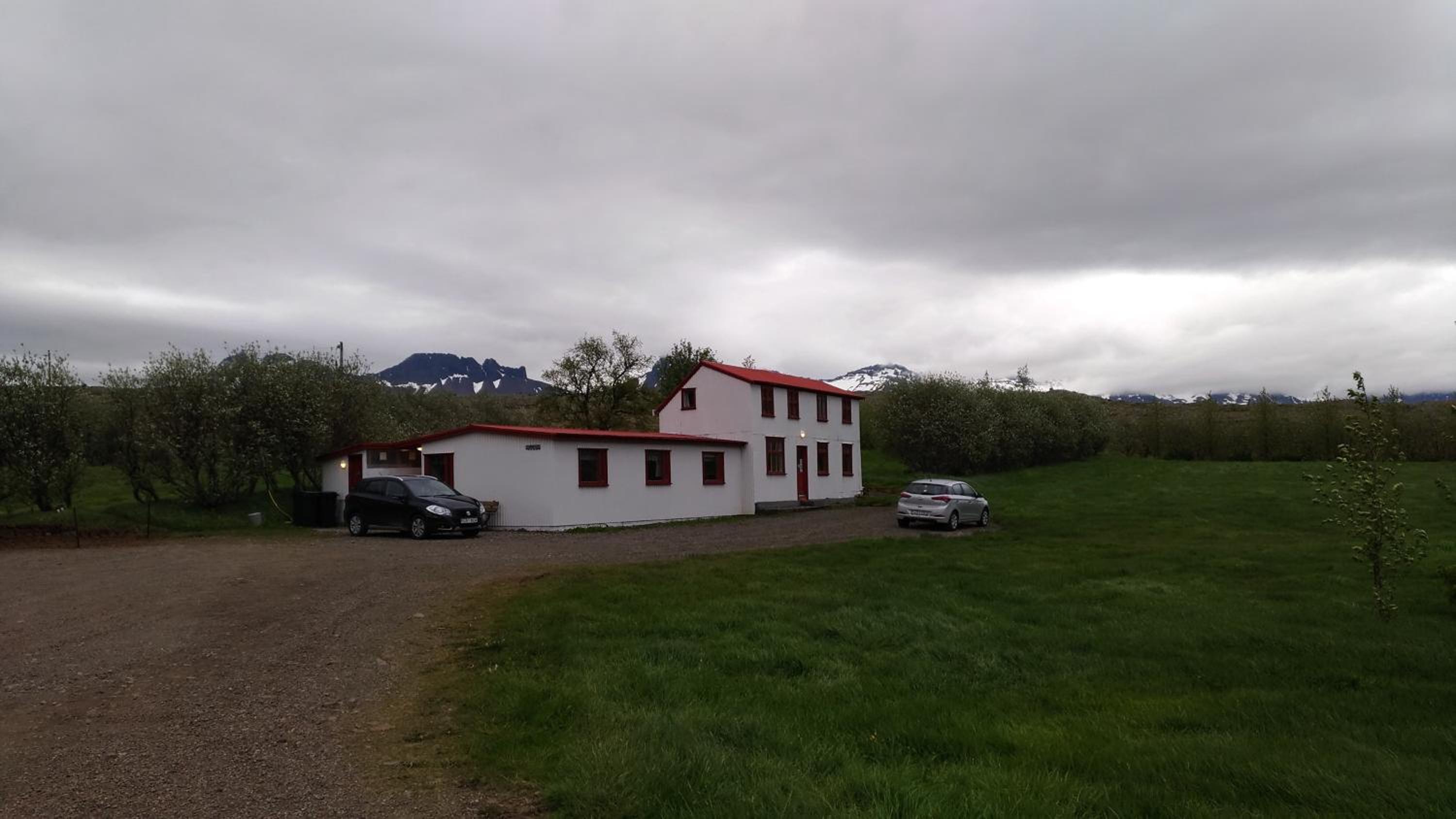 Fossardalur Guesthouse