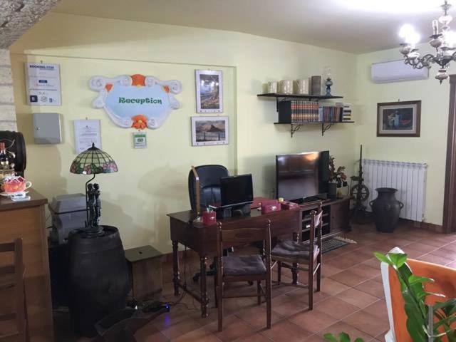 Hotel Sopra le Laure B&B - Image 1