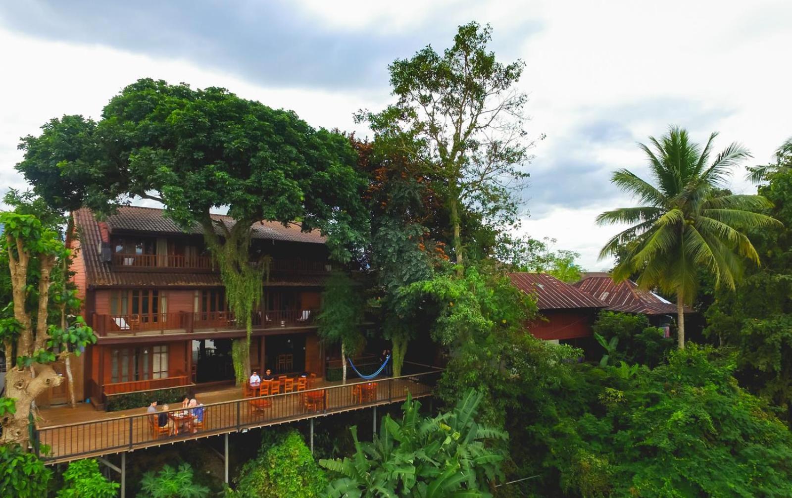 Riverhouse-The Teak House
