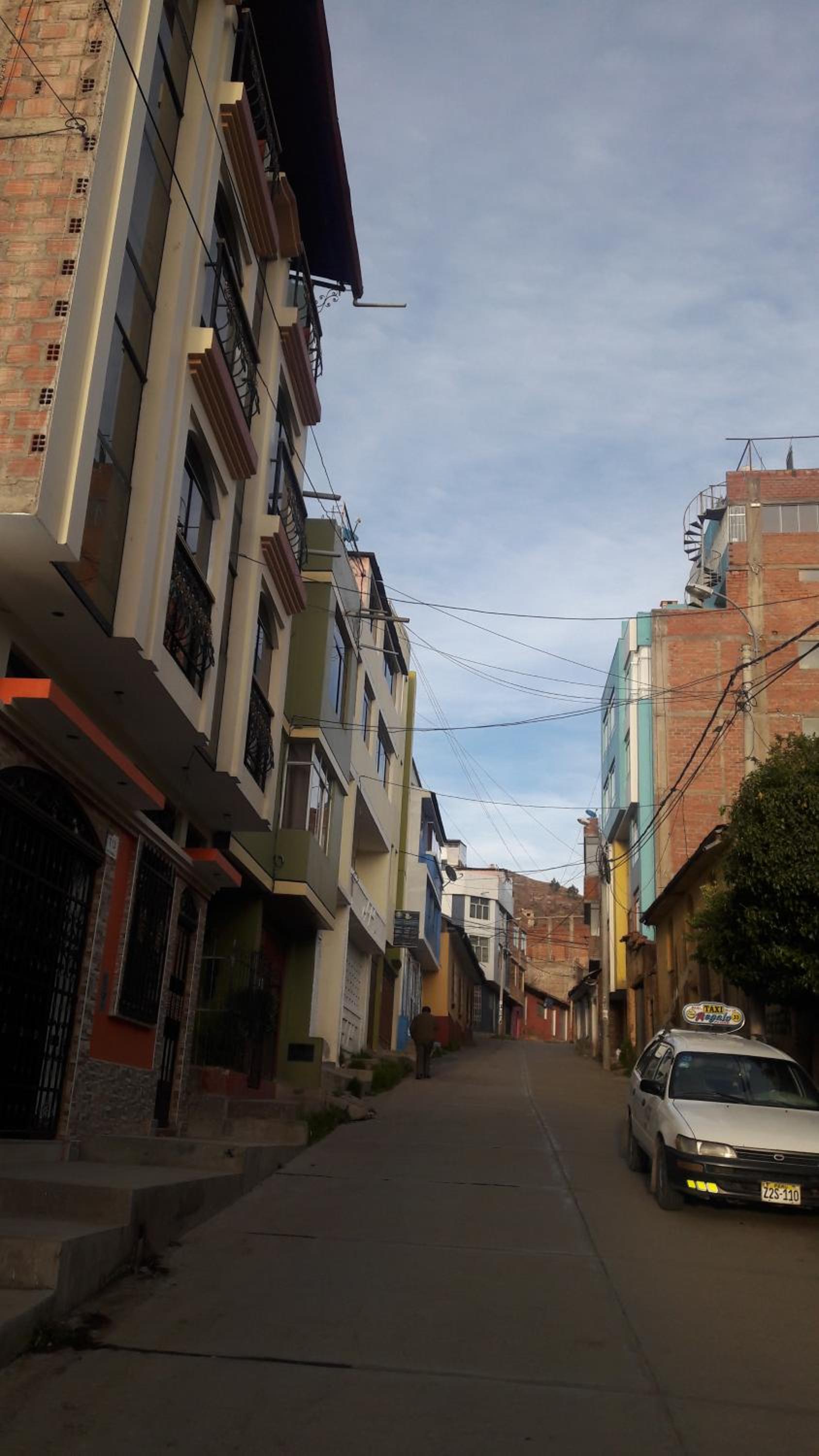 Hostal INTIS UTAWA Inn