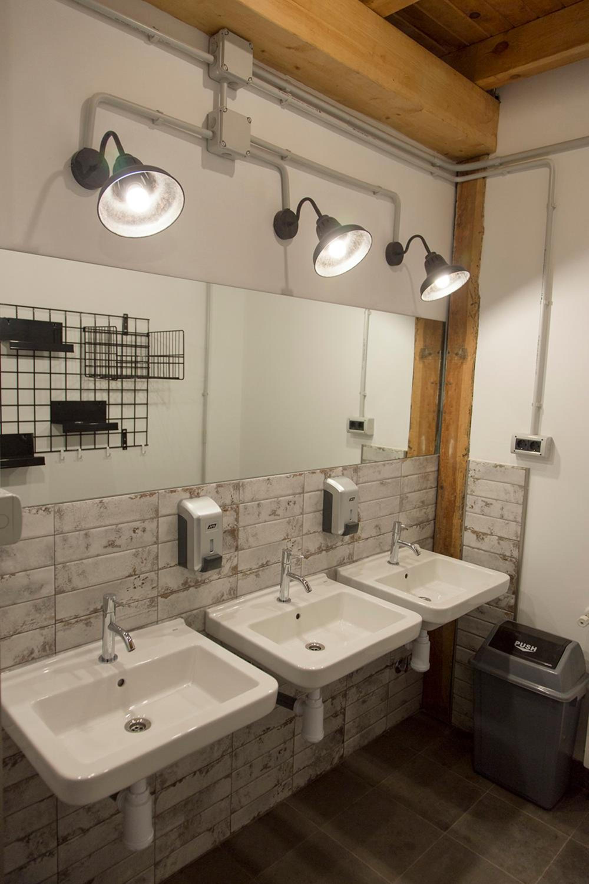 Green River Hostel