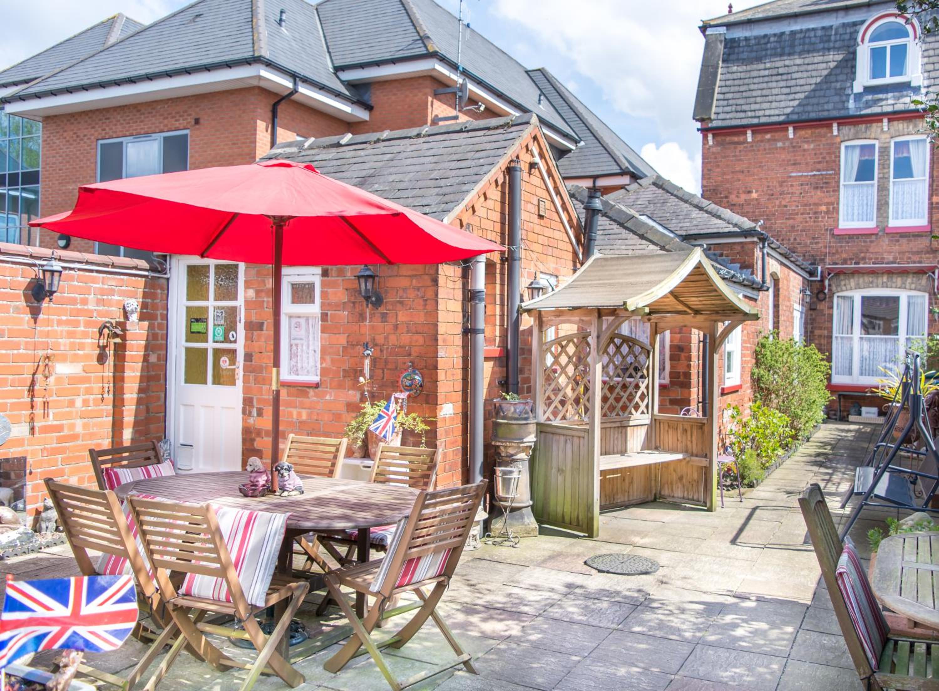 Creston Villa Guest House