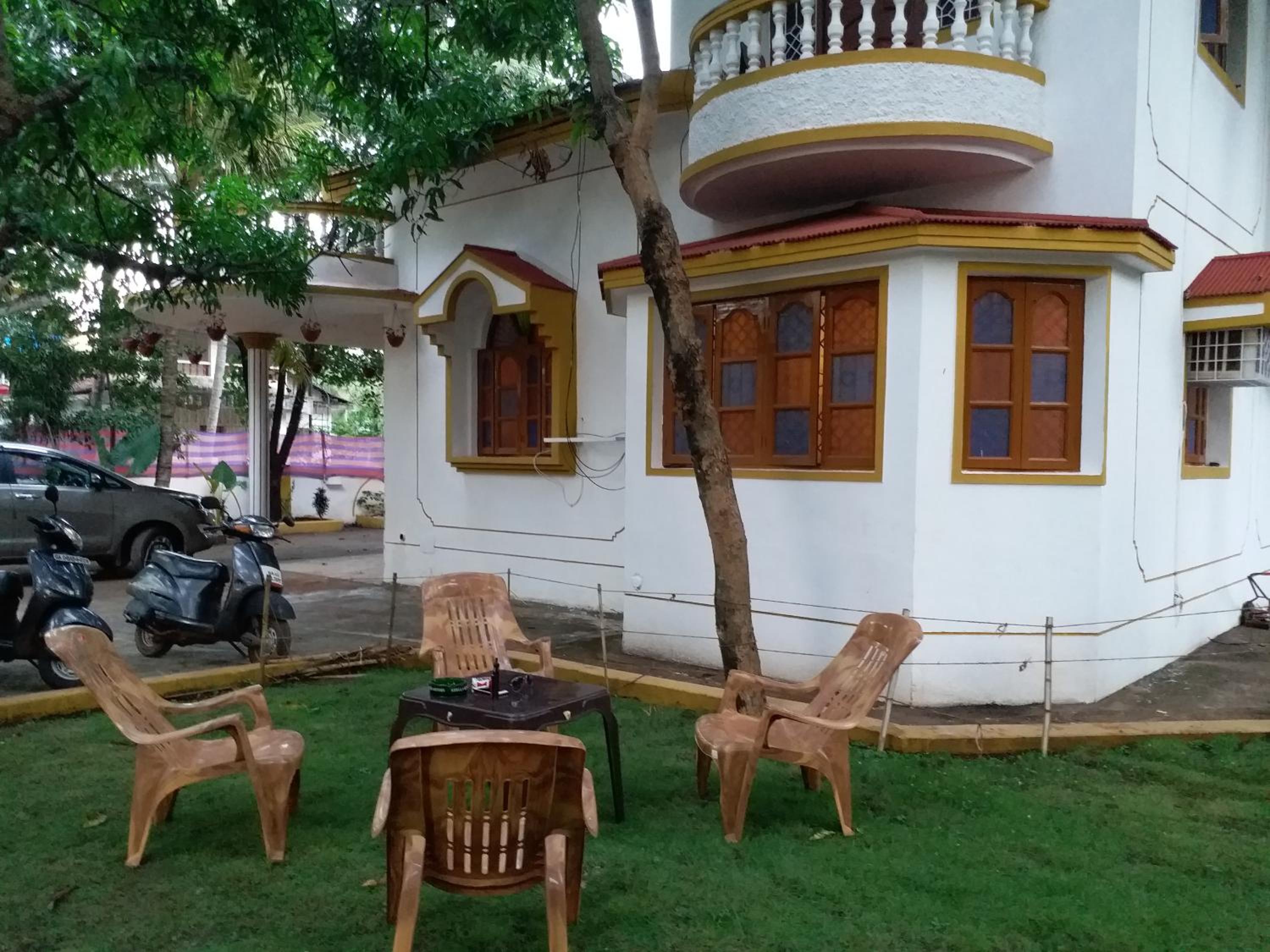 GR Stays 4bhk Private Villa with Private Jacuzzi Pool BAGA view 5