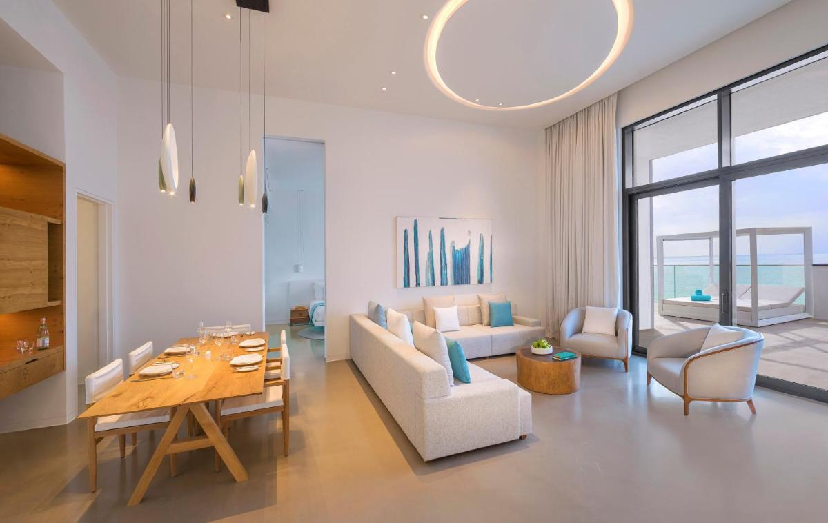 Nikki Beach Resort & Spa Dubai 31