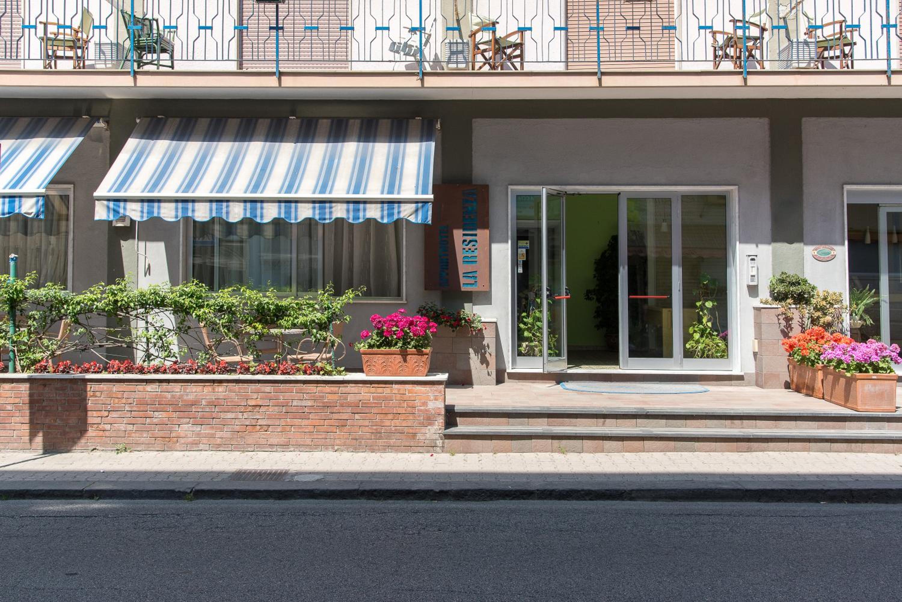 Hotel La Residenza Aparthotel - Image 1