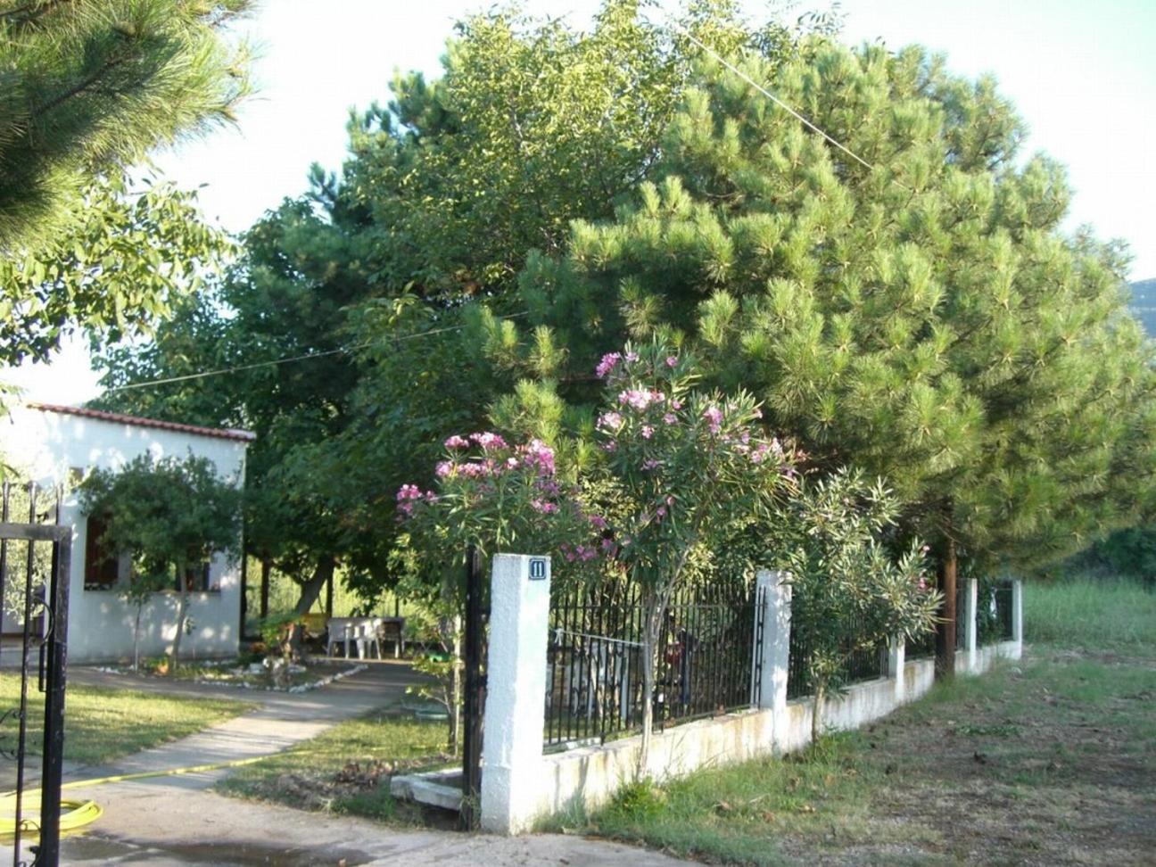 Garden Bungalow Valentina