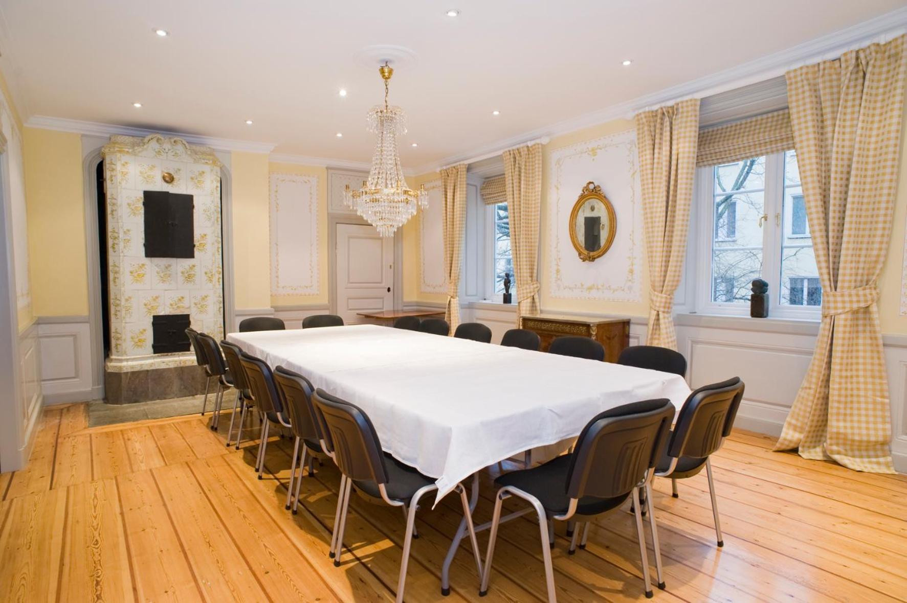 meeting & event spaces