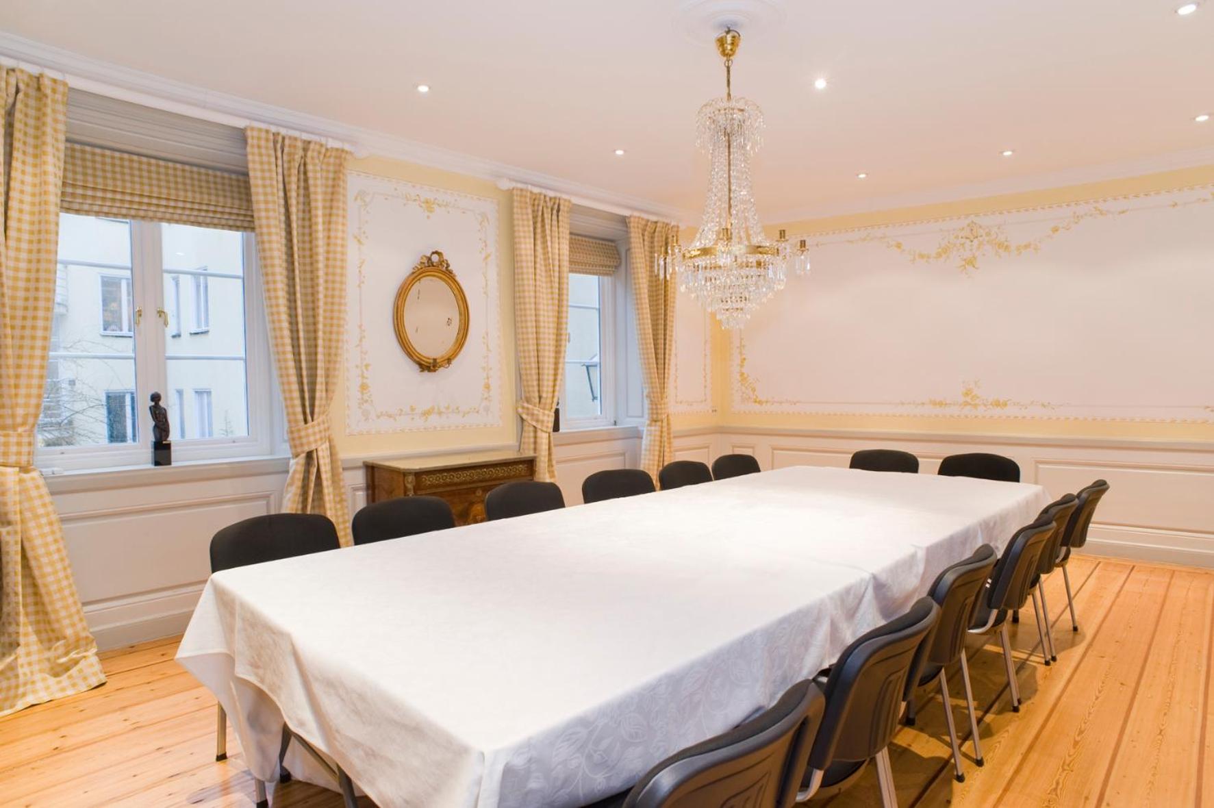meeting & event spaces
