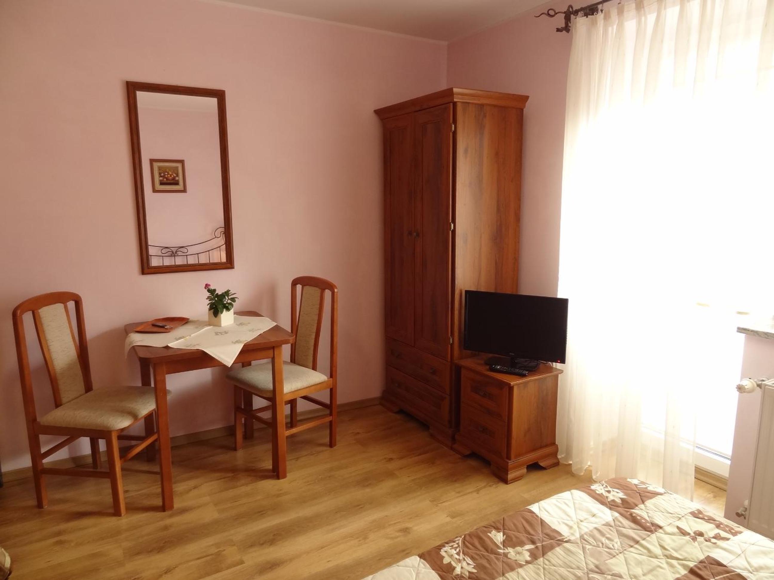 Photo 48