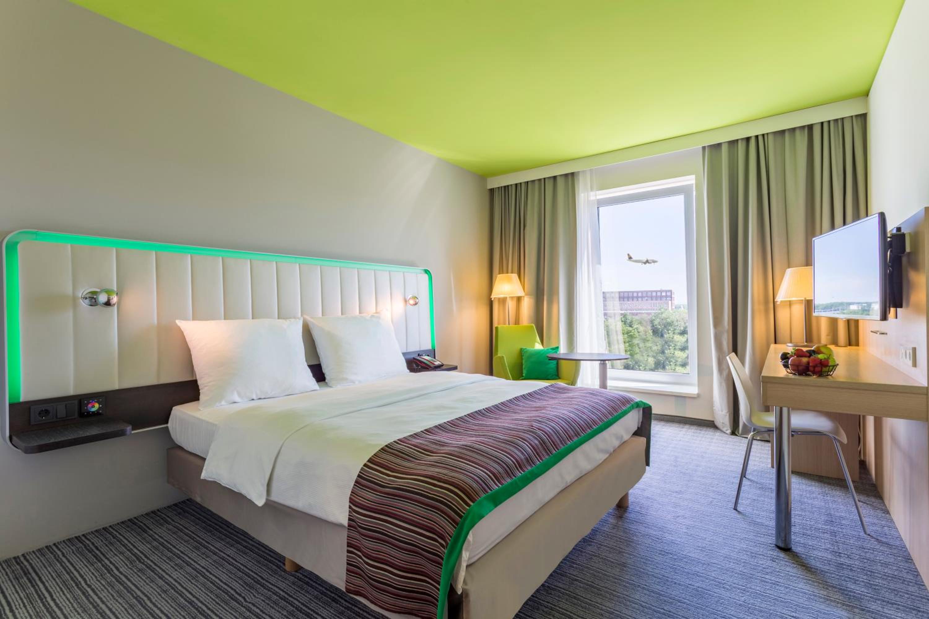 Park Inn by Radisson Frankfurt Airport - Property Image 15