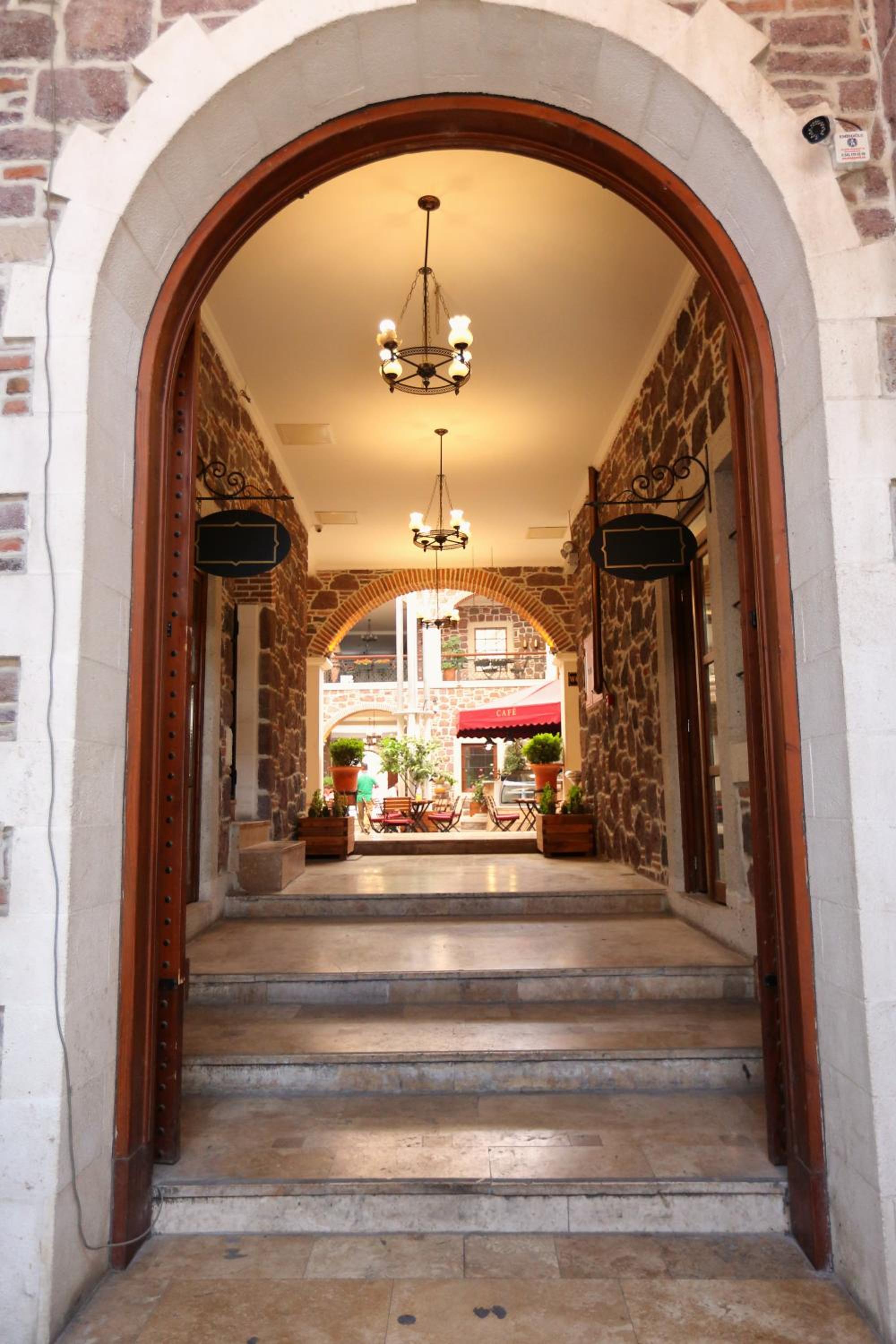 L'Agora Old Town Hotel & Bazaar - Image 11