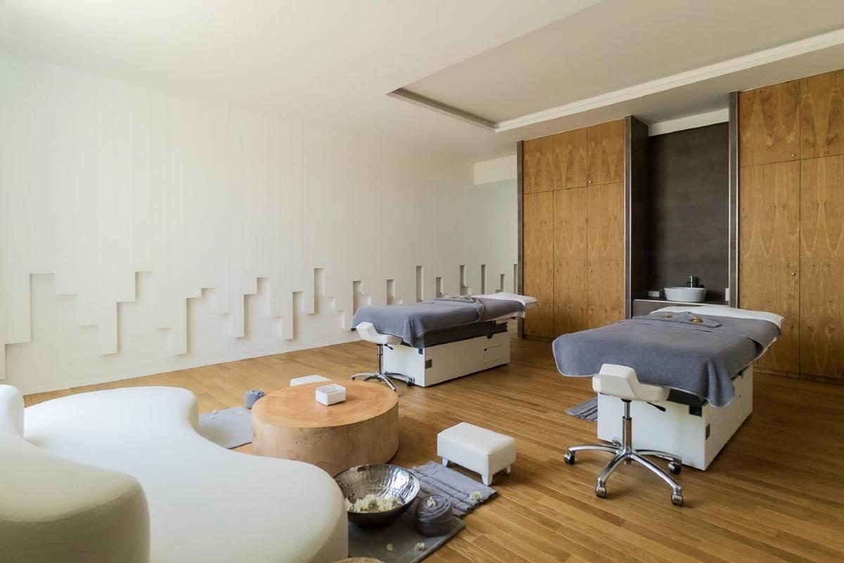 Nikki Beach Resort & Spa Dubai 44