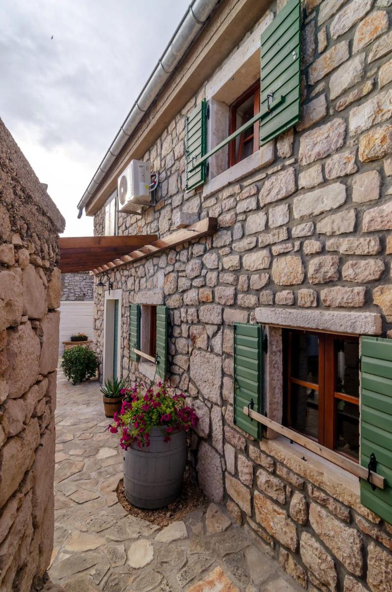 Stone House Knezevic view 5