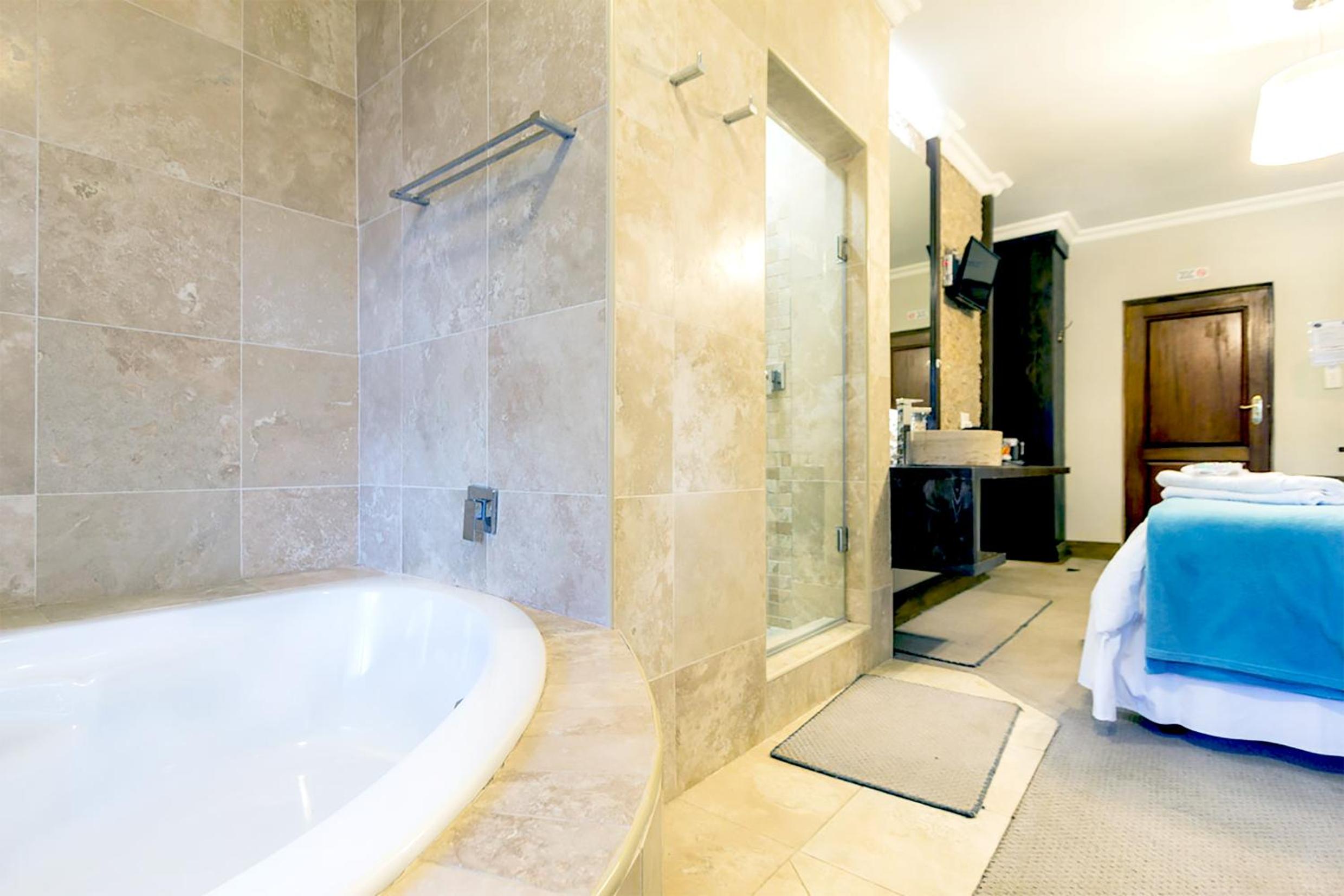OR Tambo Guest House