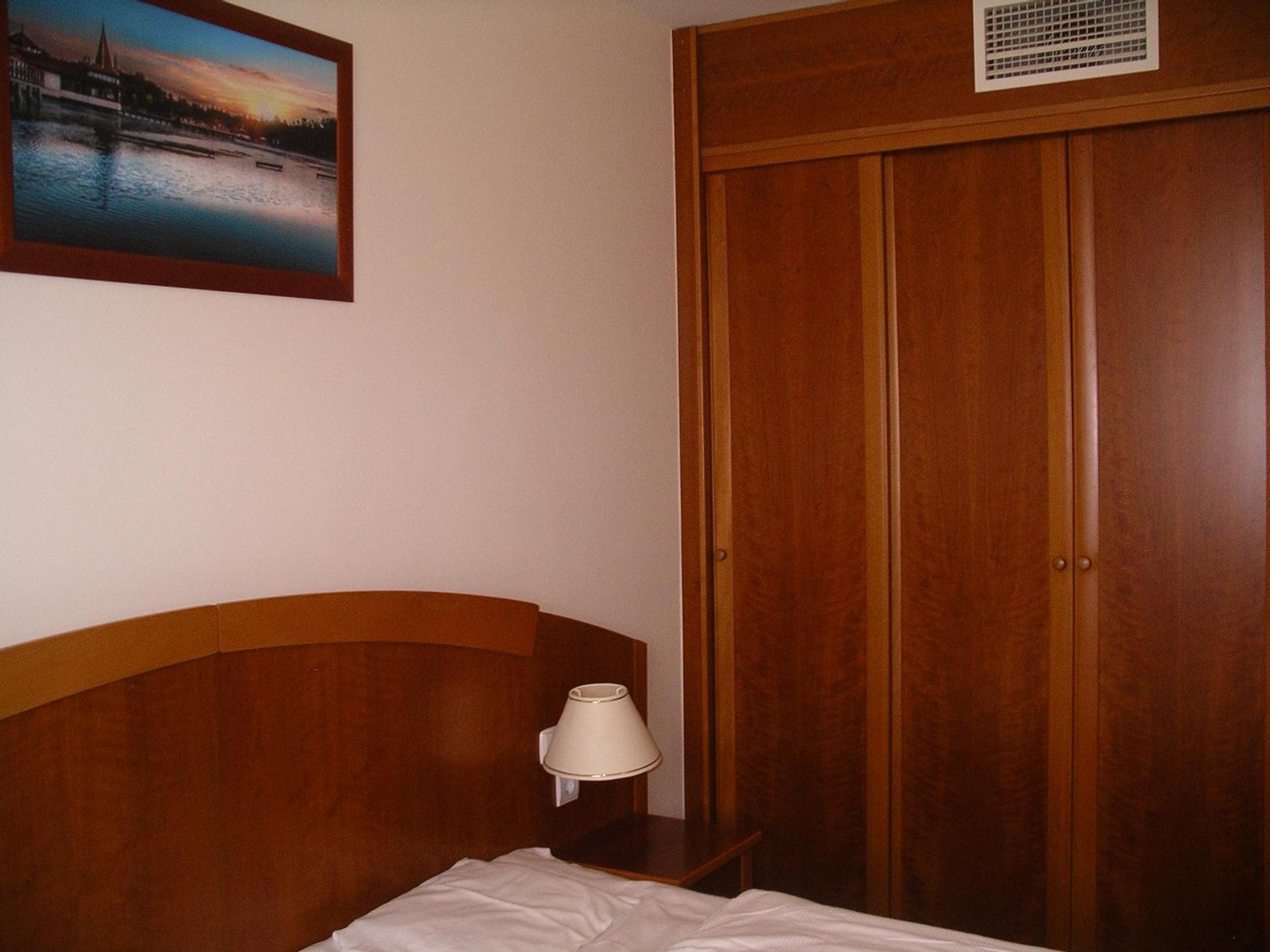 Photo 34