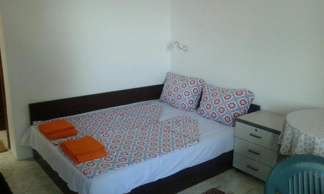 Agalina Sea House