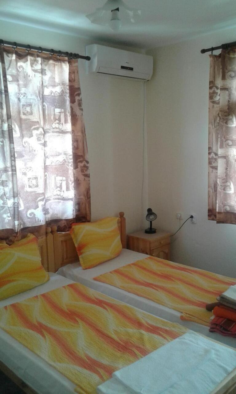 Agalina Sea House
