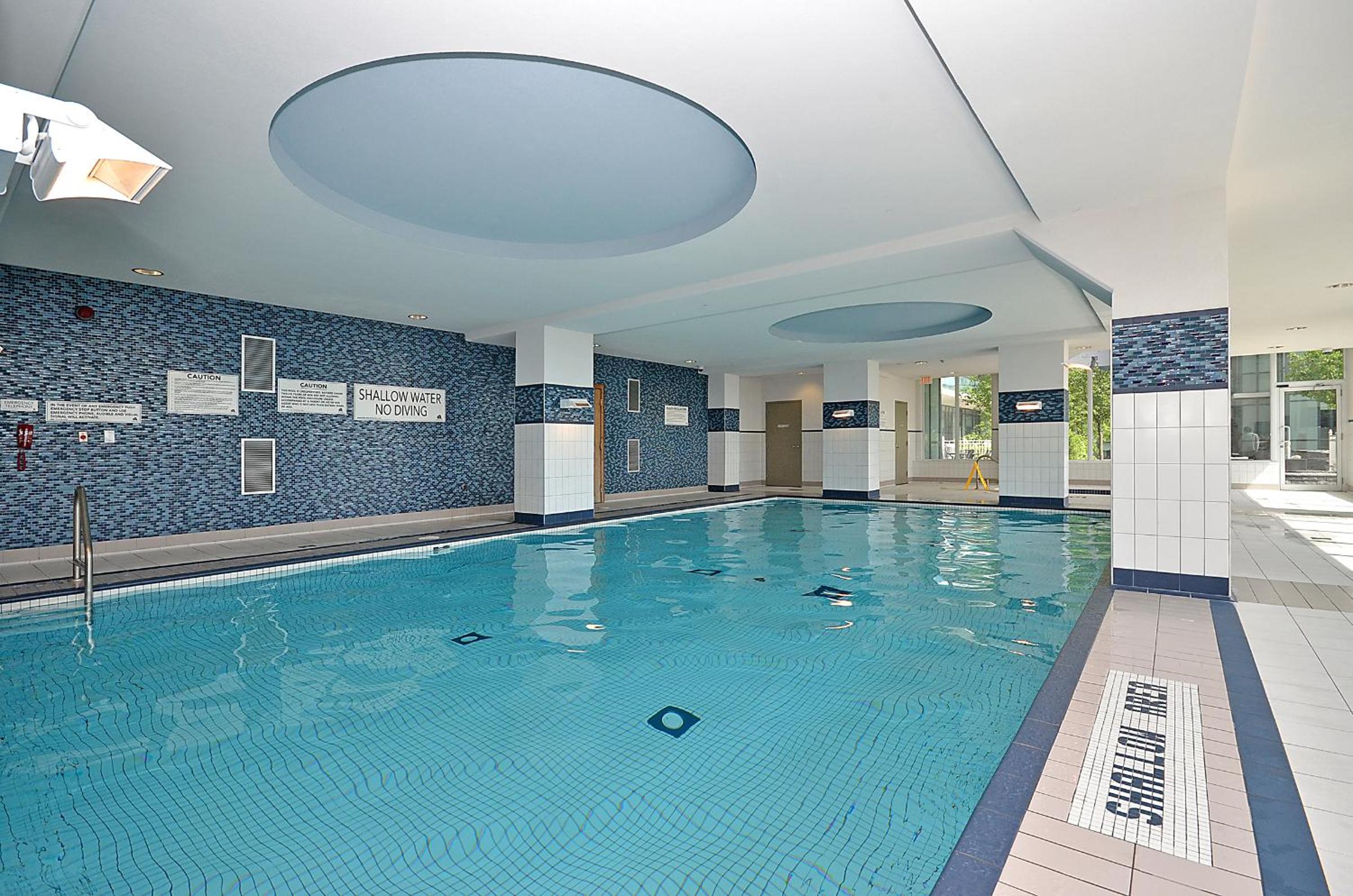 Royal Stays Furnished Apartments - Square One