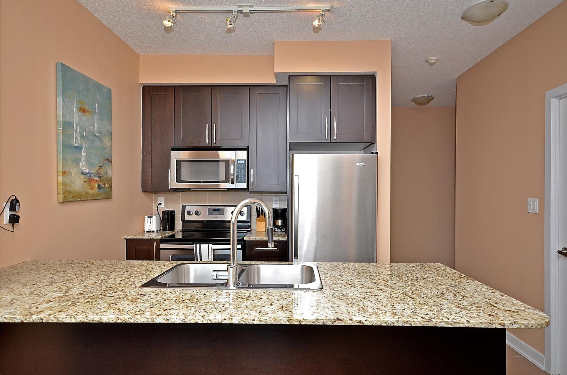 Royal Stays Furnished Apartments - Square One