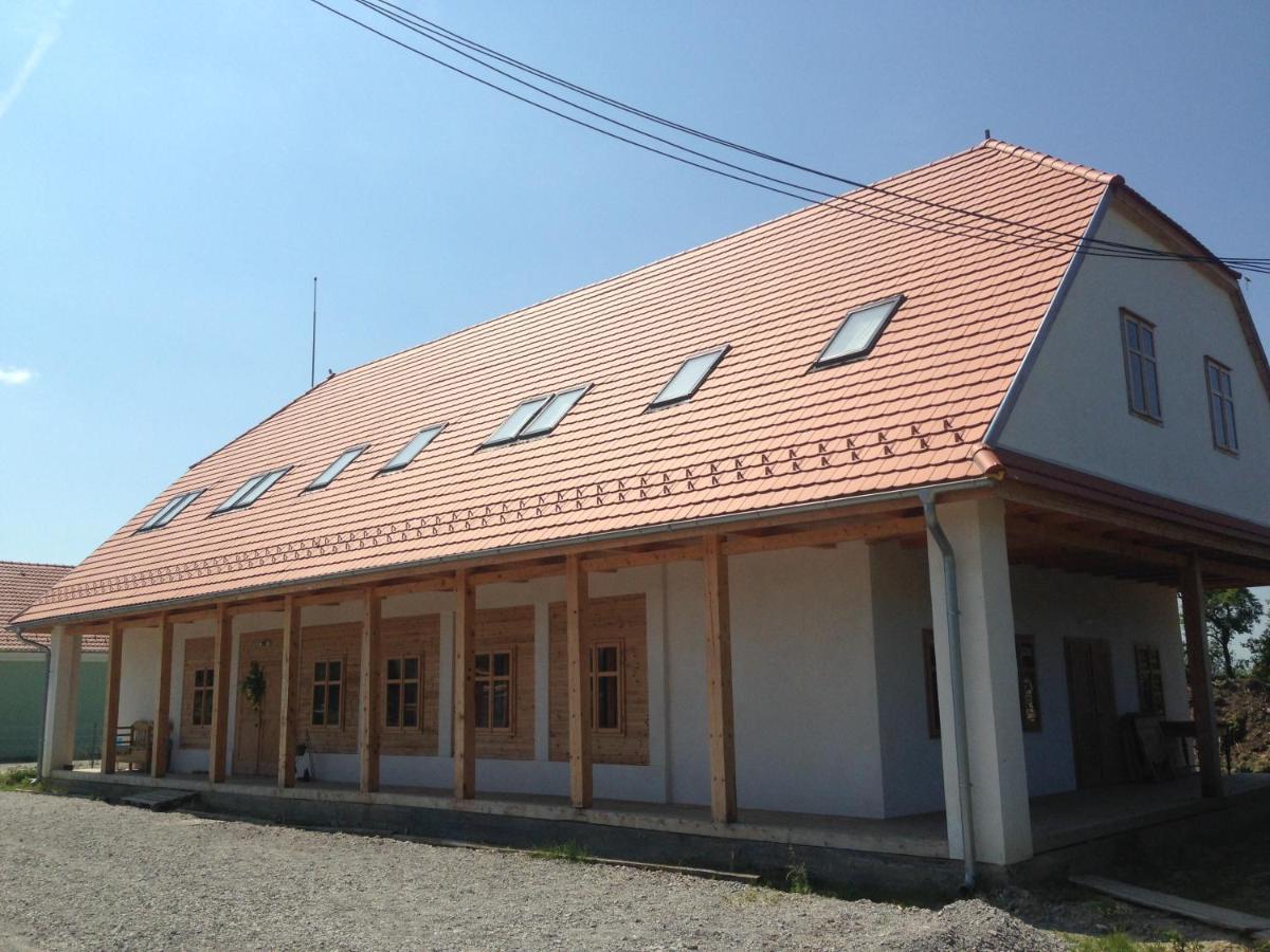 Photo 17