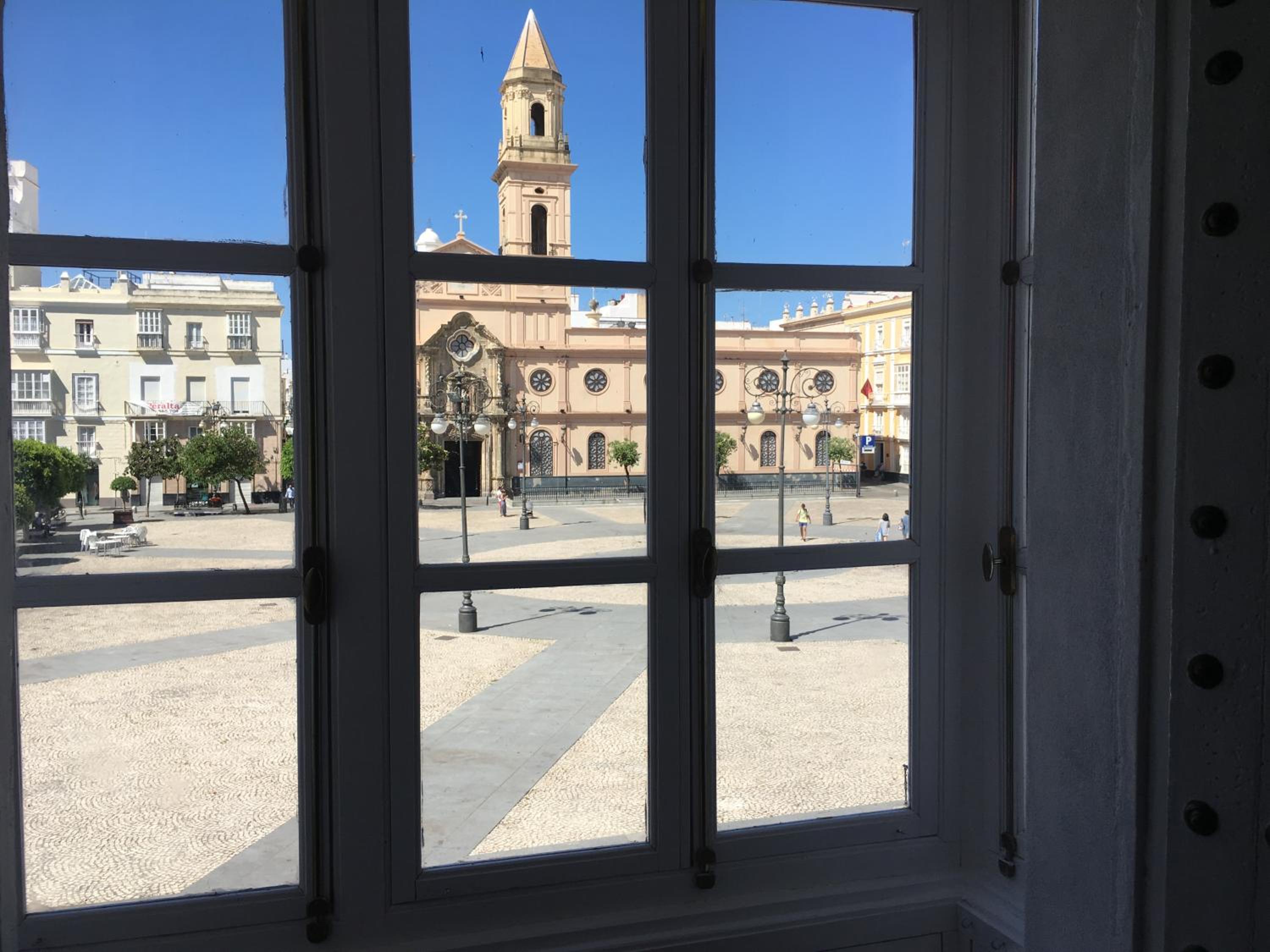 Casa Bugambilla Cadiz view 3