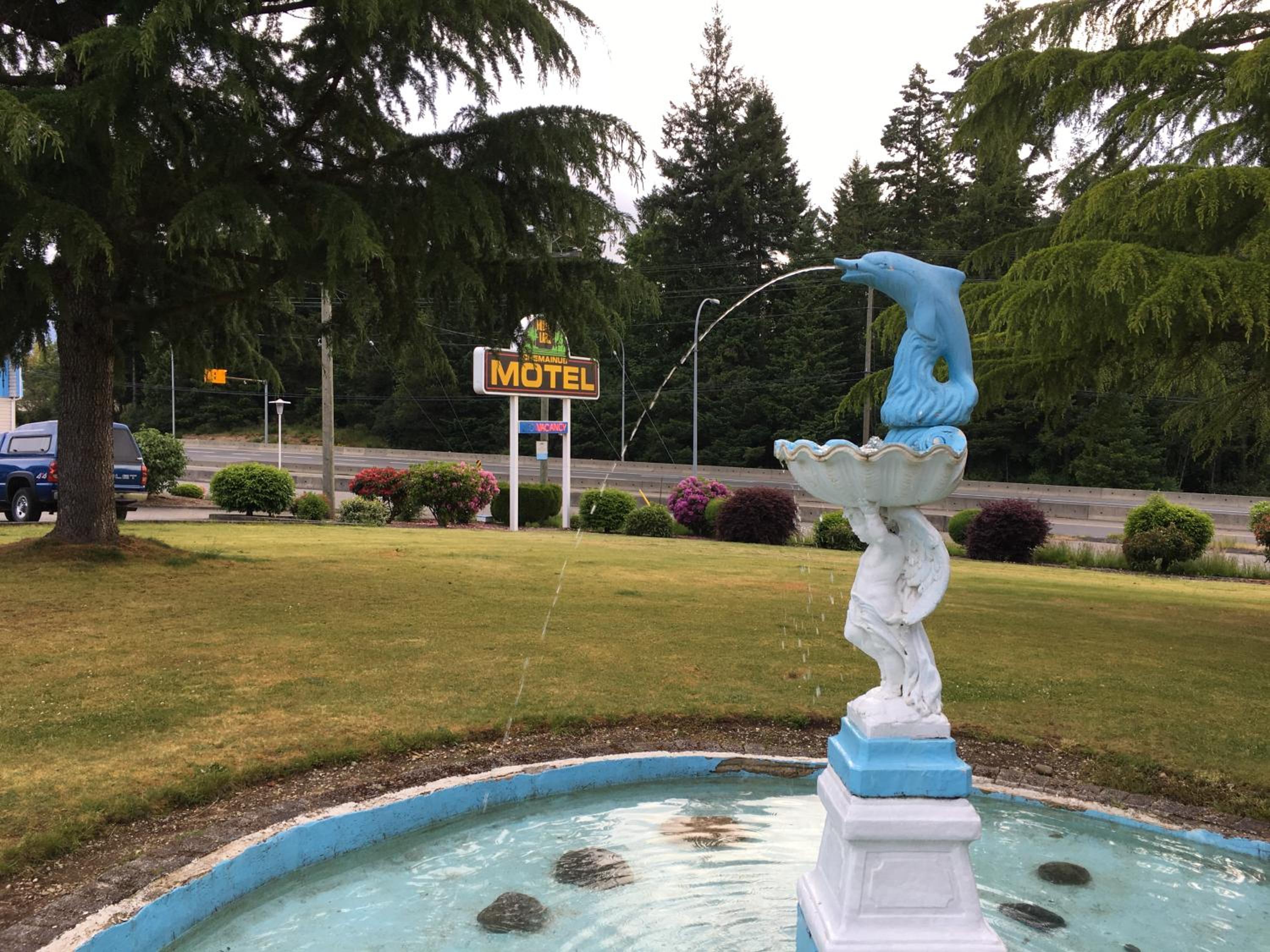 Fuller Lake Chemainus Motel
