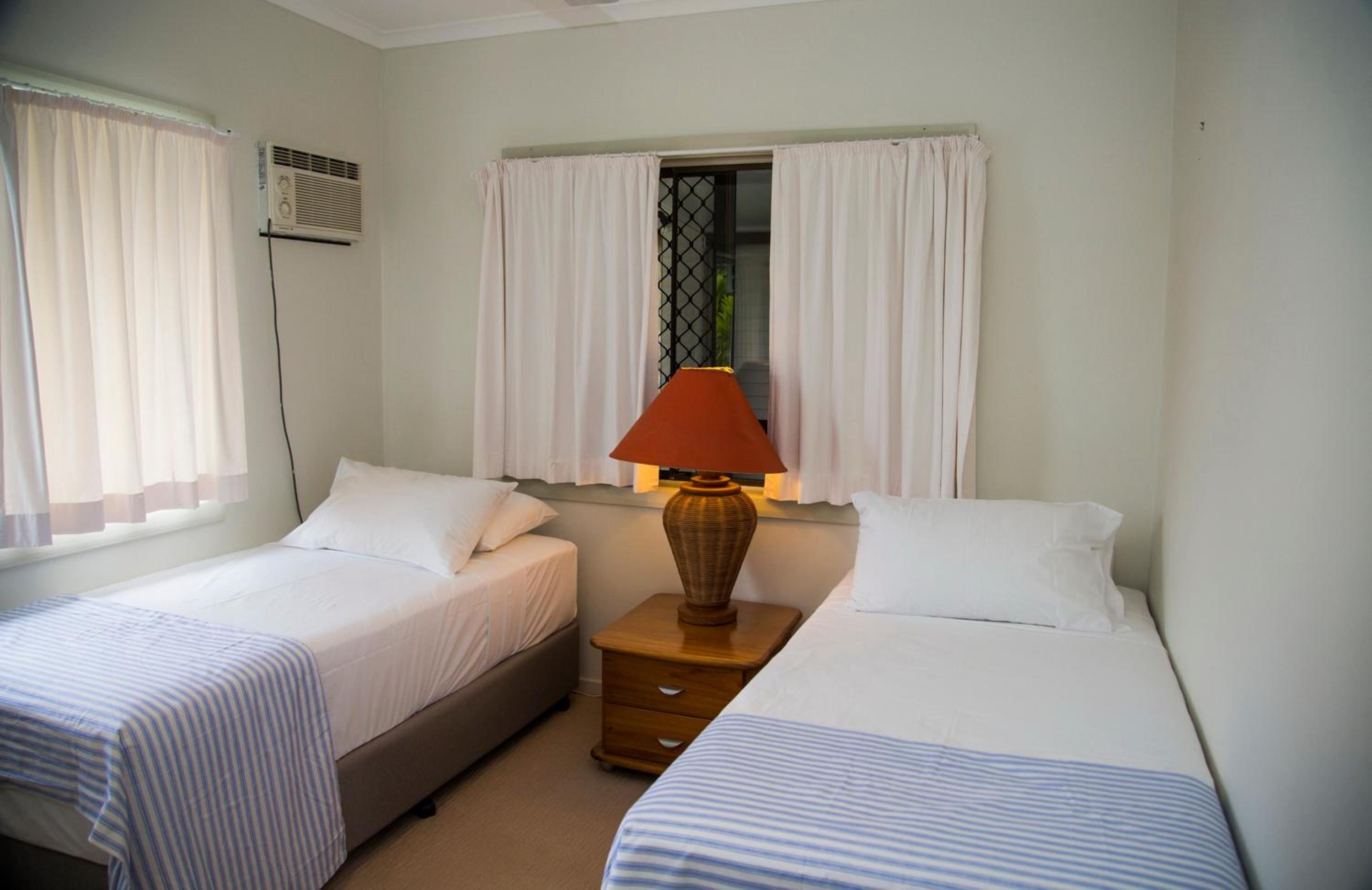 Apollo Jewel Beachfront Apartments