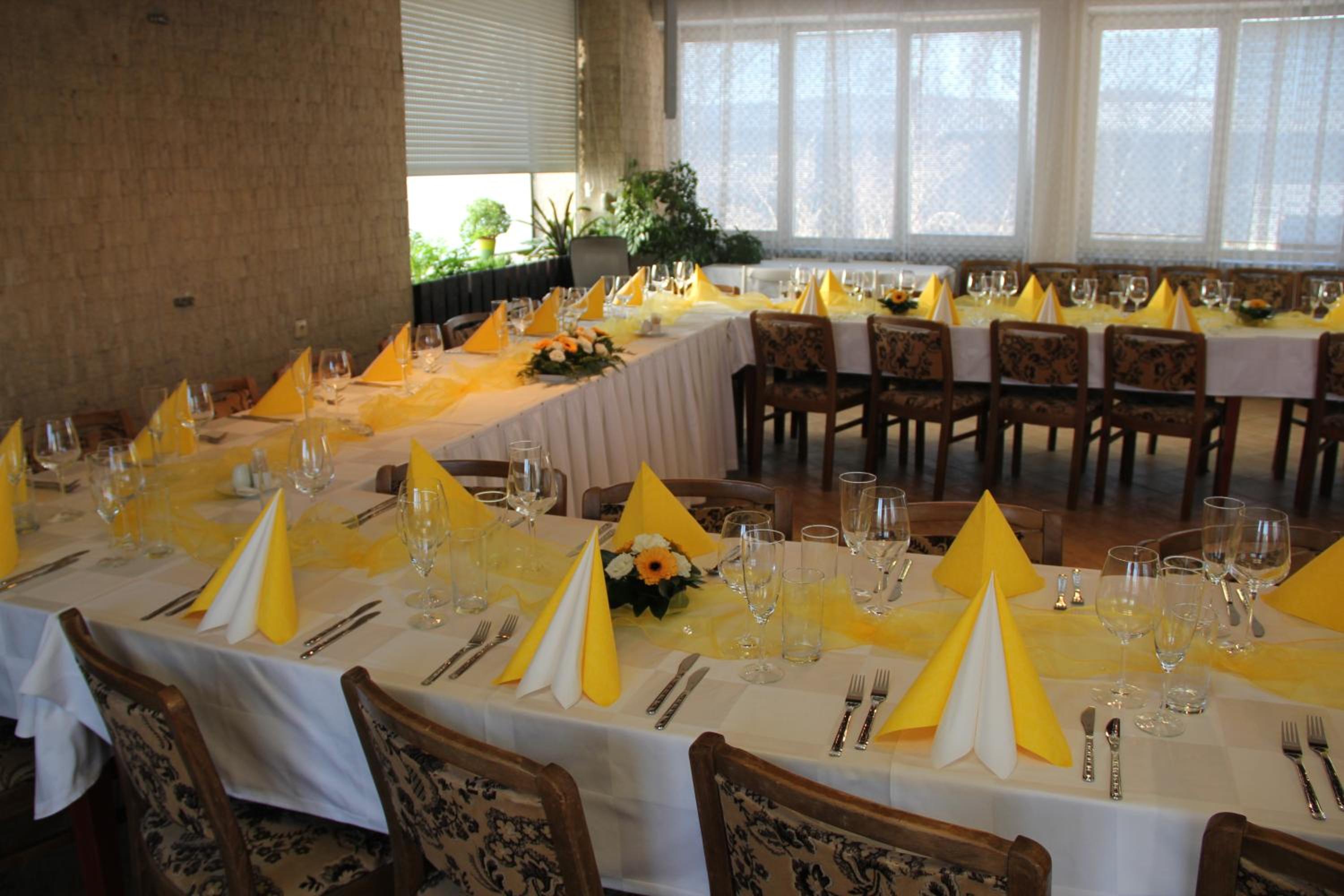 meeting & event spaces