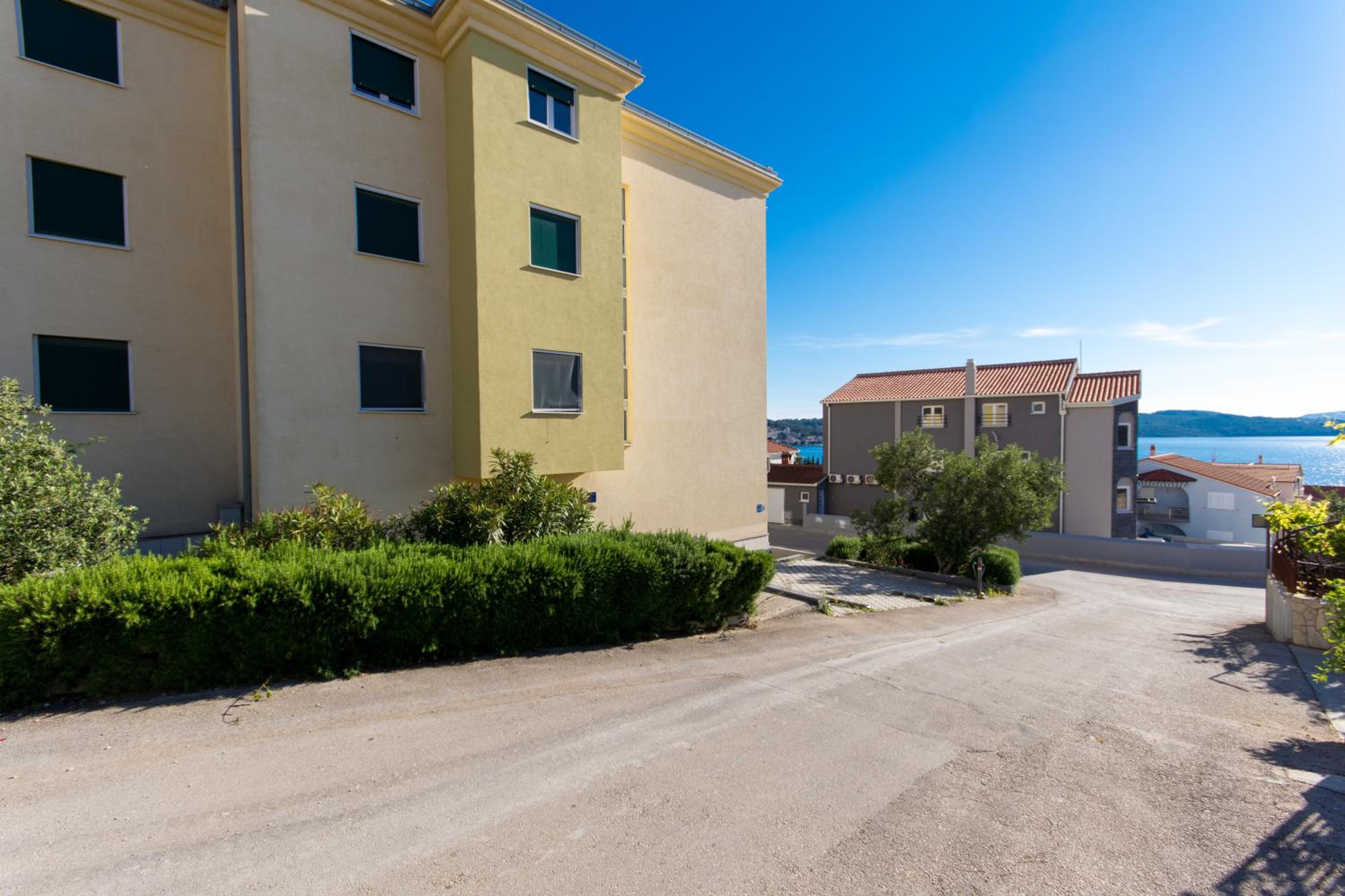 Apartments Katic view 5