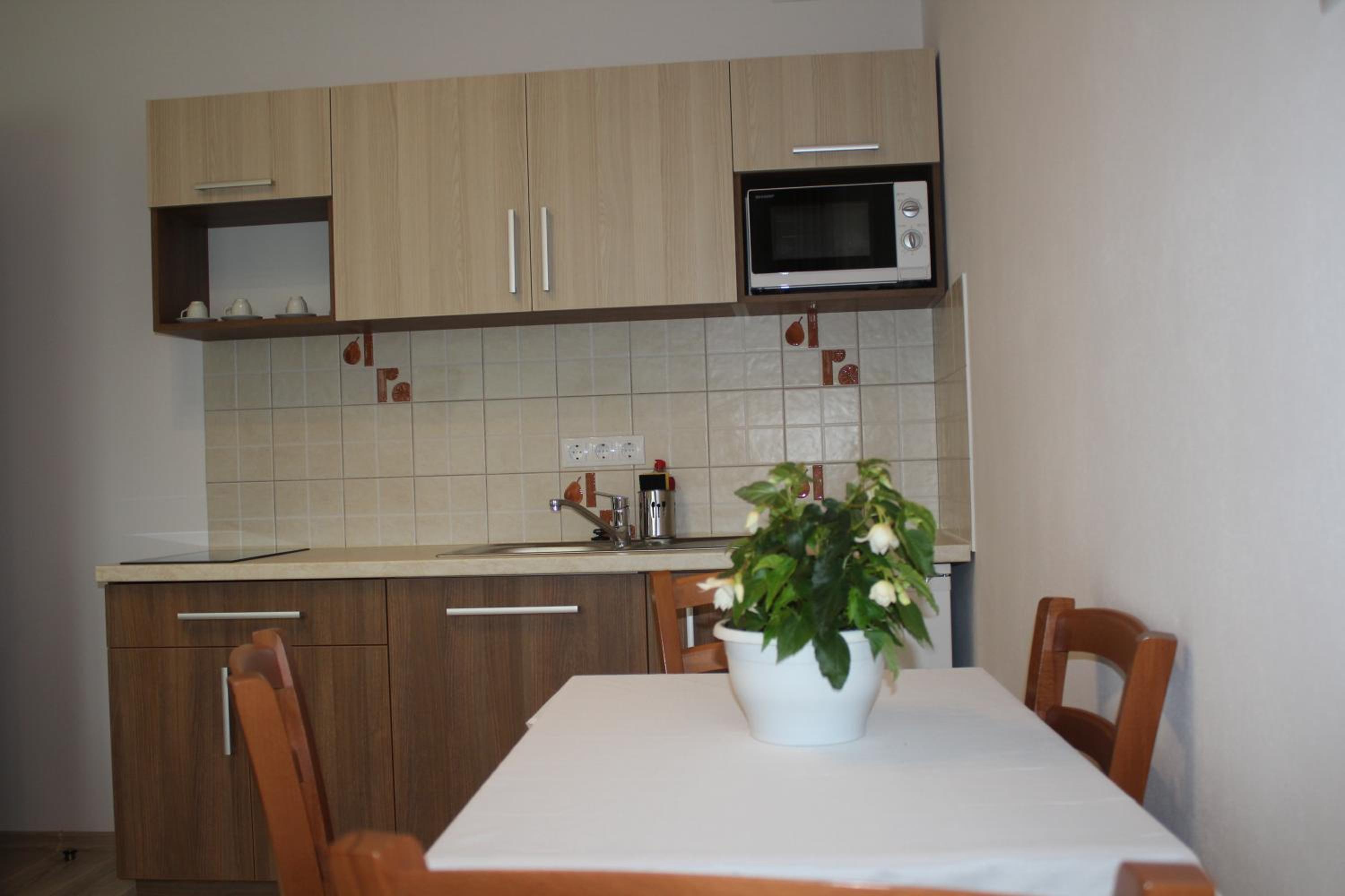 Photo 52