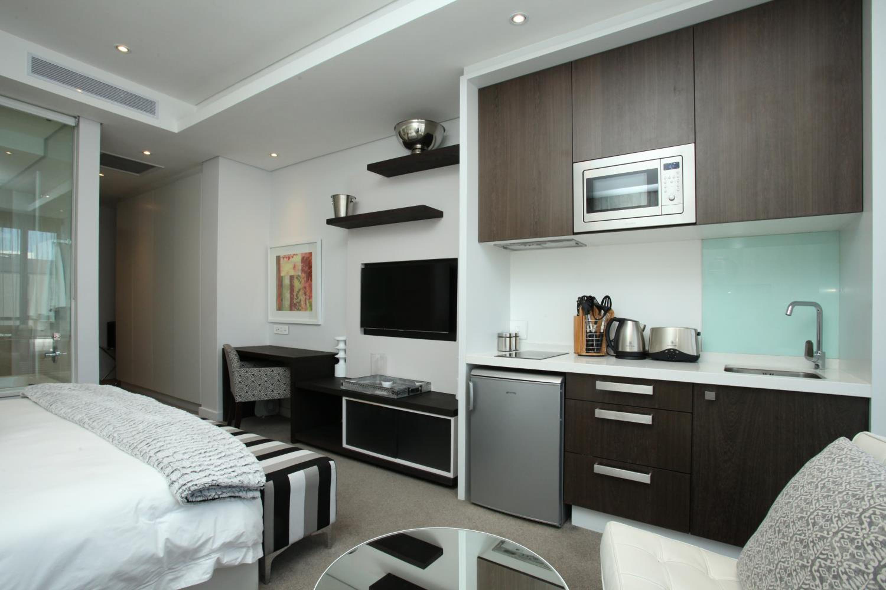Luxury @ Sandton Skye