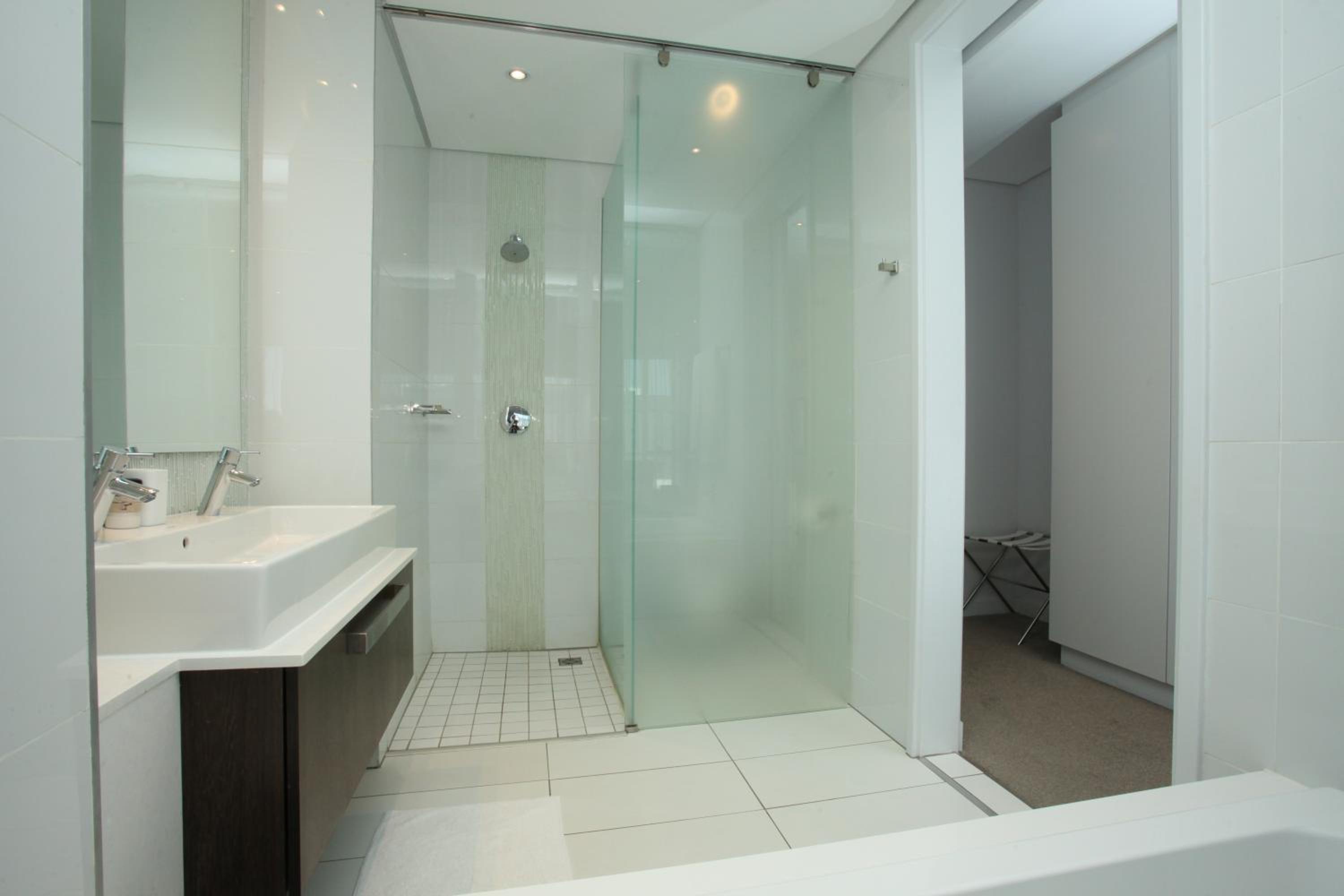 Luxury @ Sandton Skye