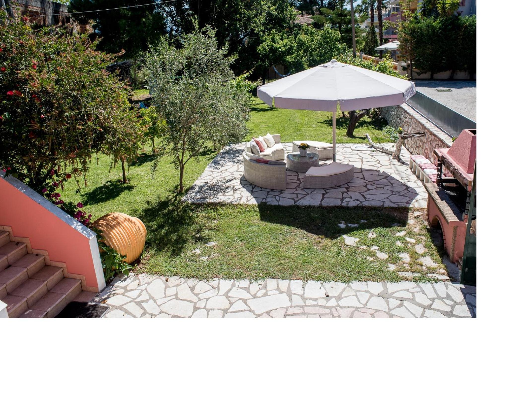 Photo 41