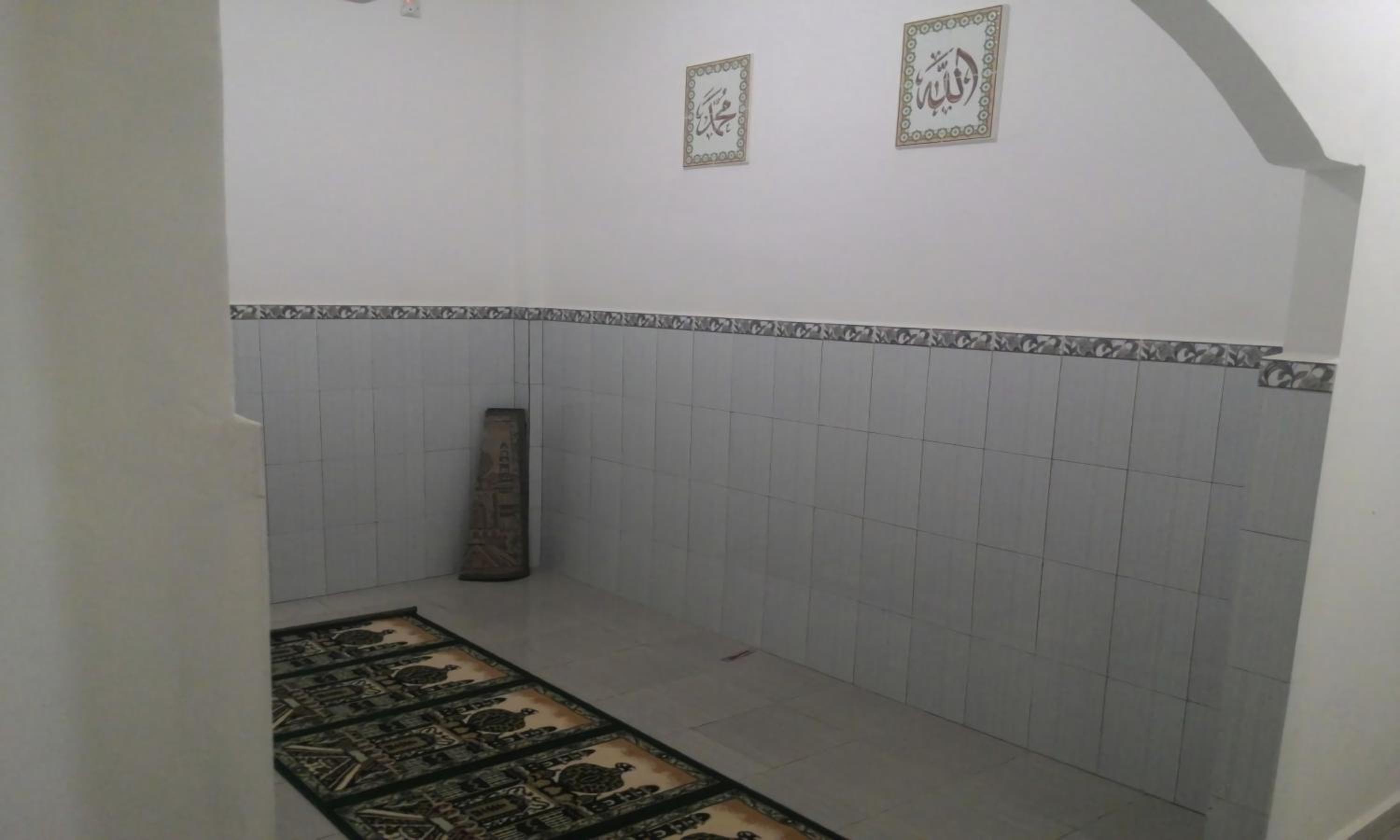 Losmen Ibu Hj. Tarjo
