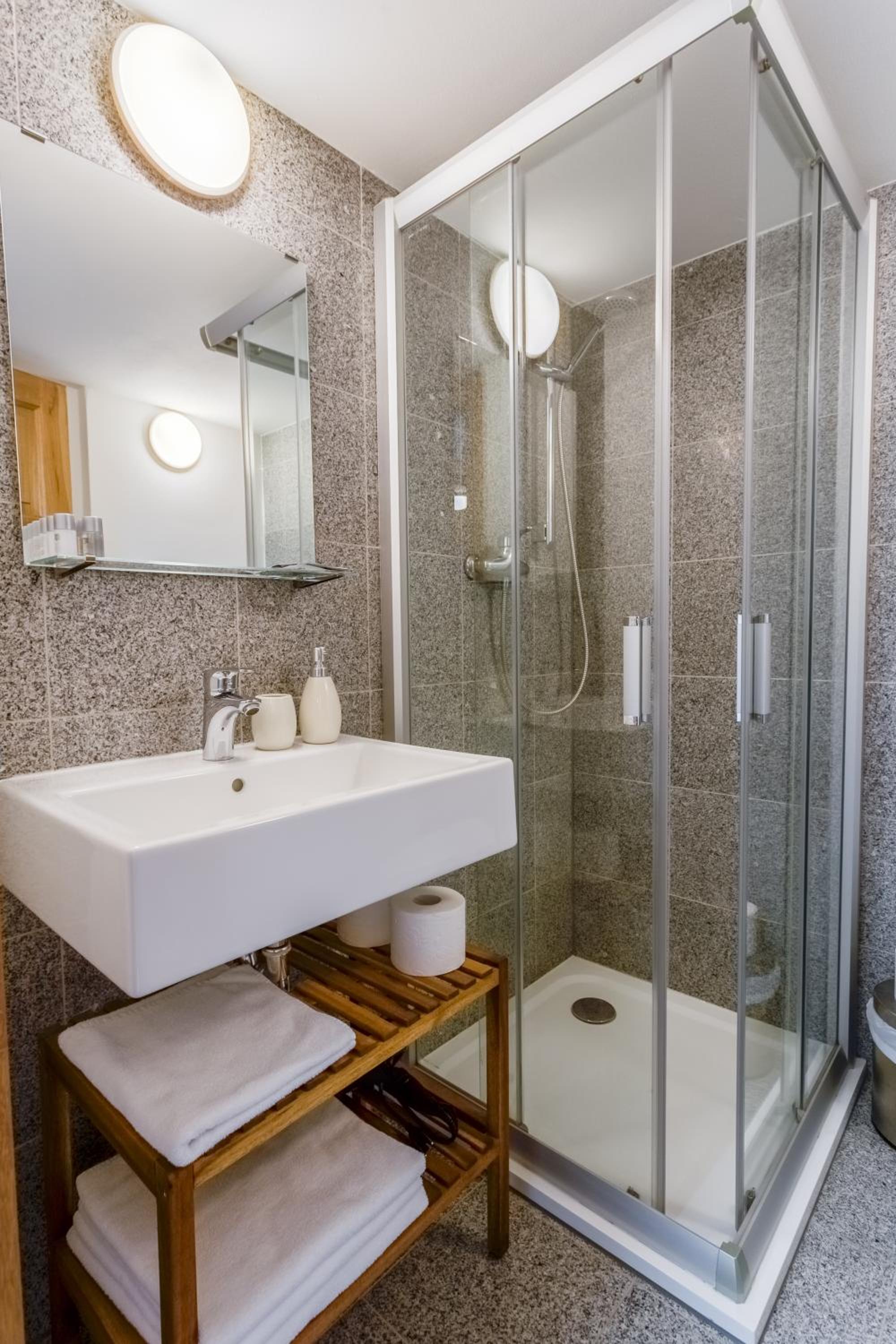 Apartments No.59 Loket view 3