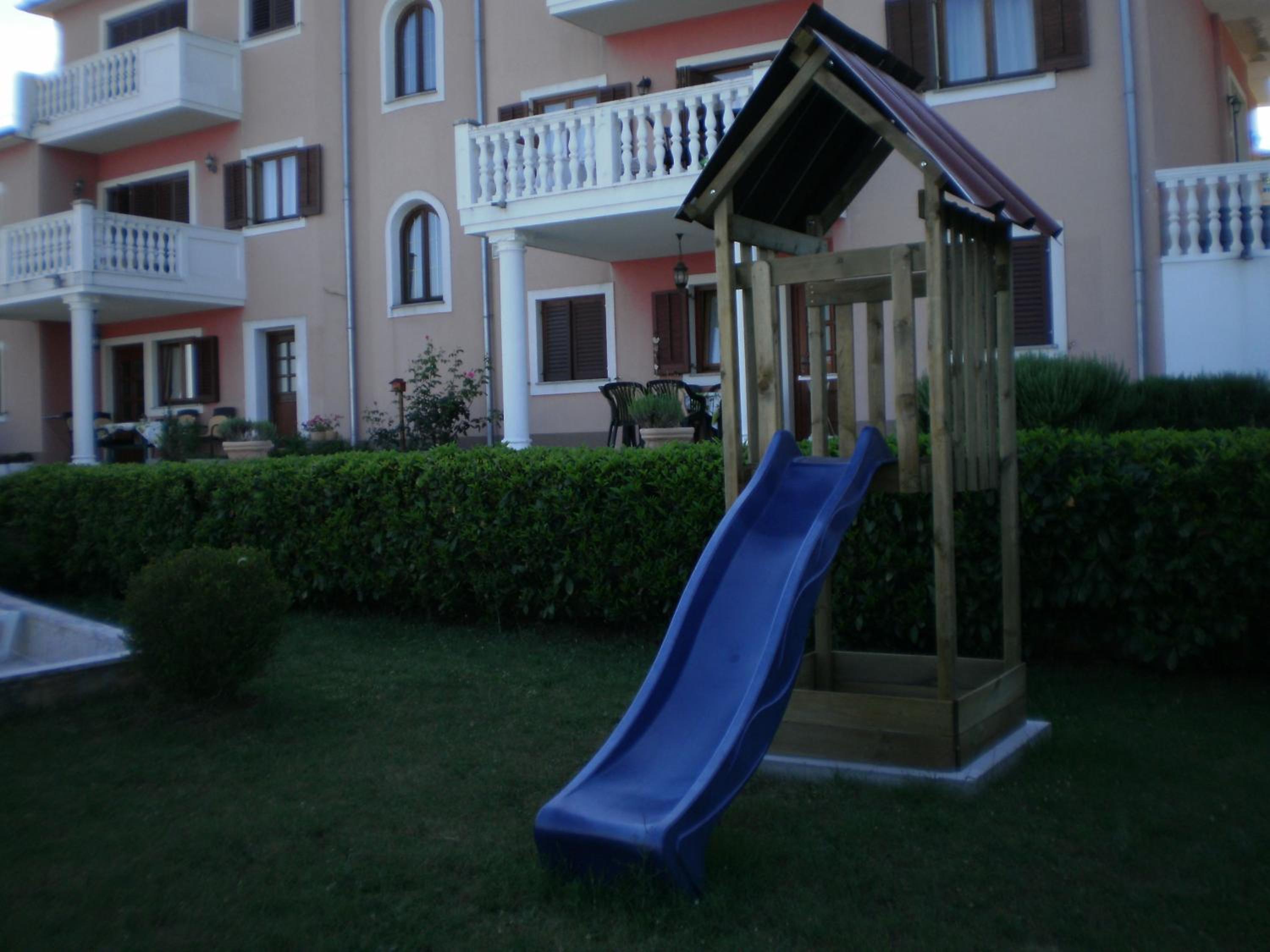Photo 34