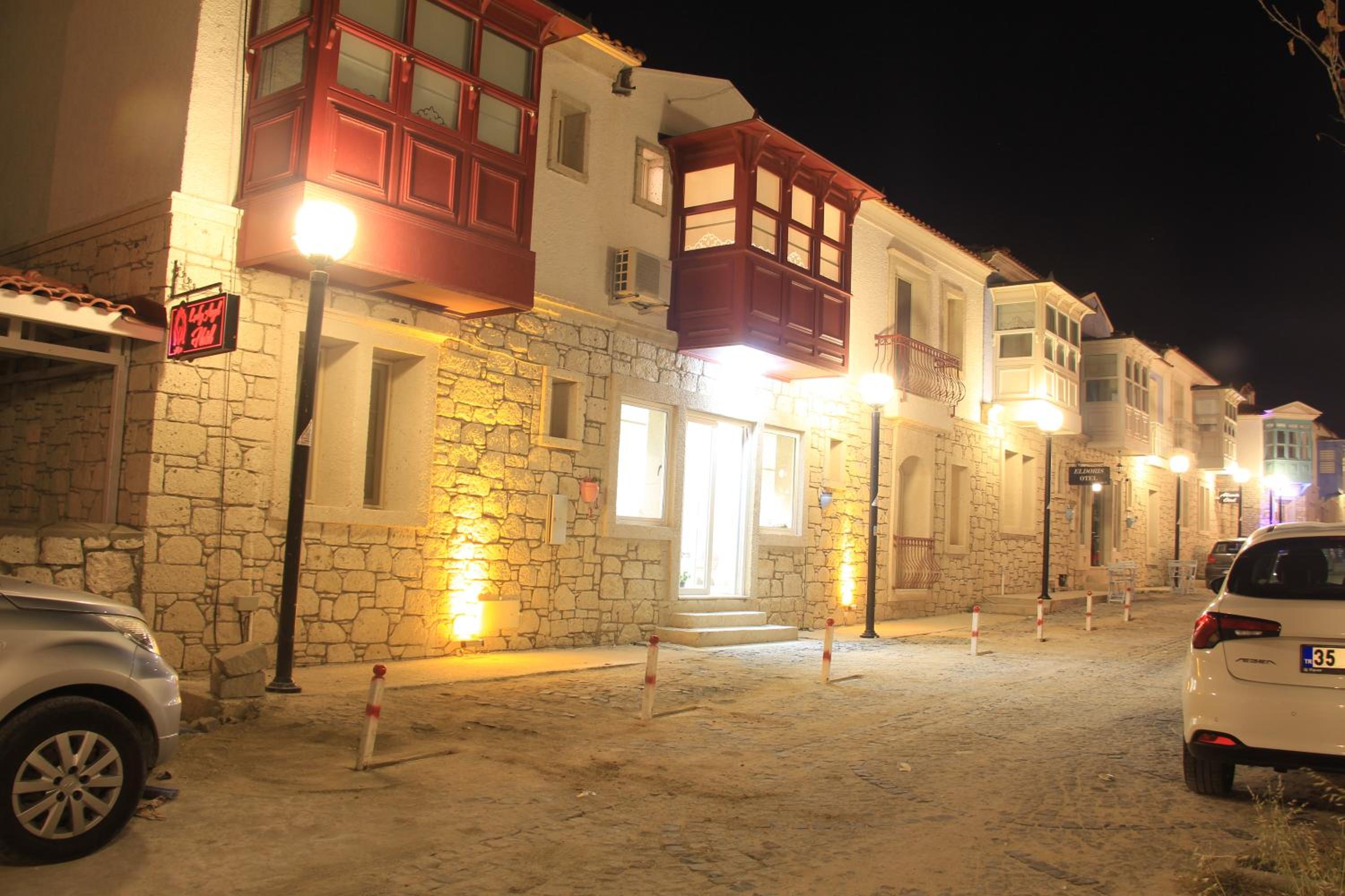 Hotel Alacati Lucky Angel Hotel - Image 1