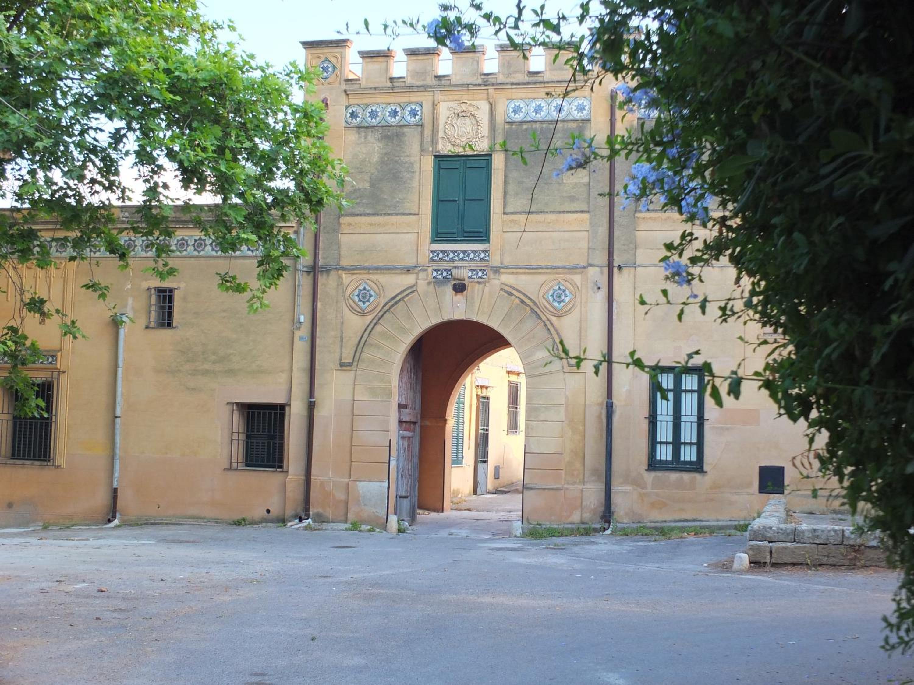 Tenuta Sperlinga - Il Campanile view 2