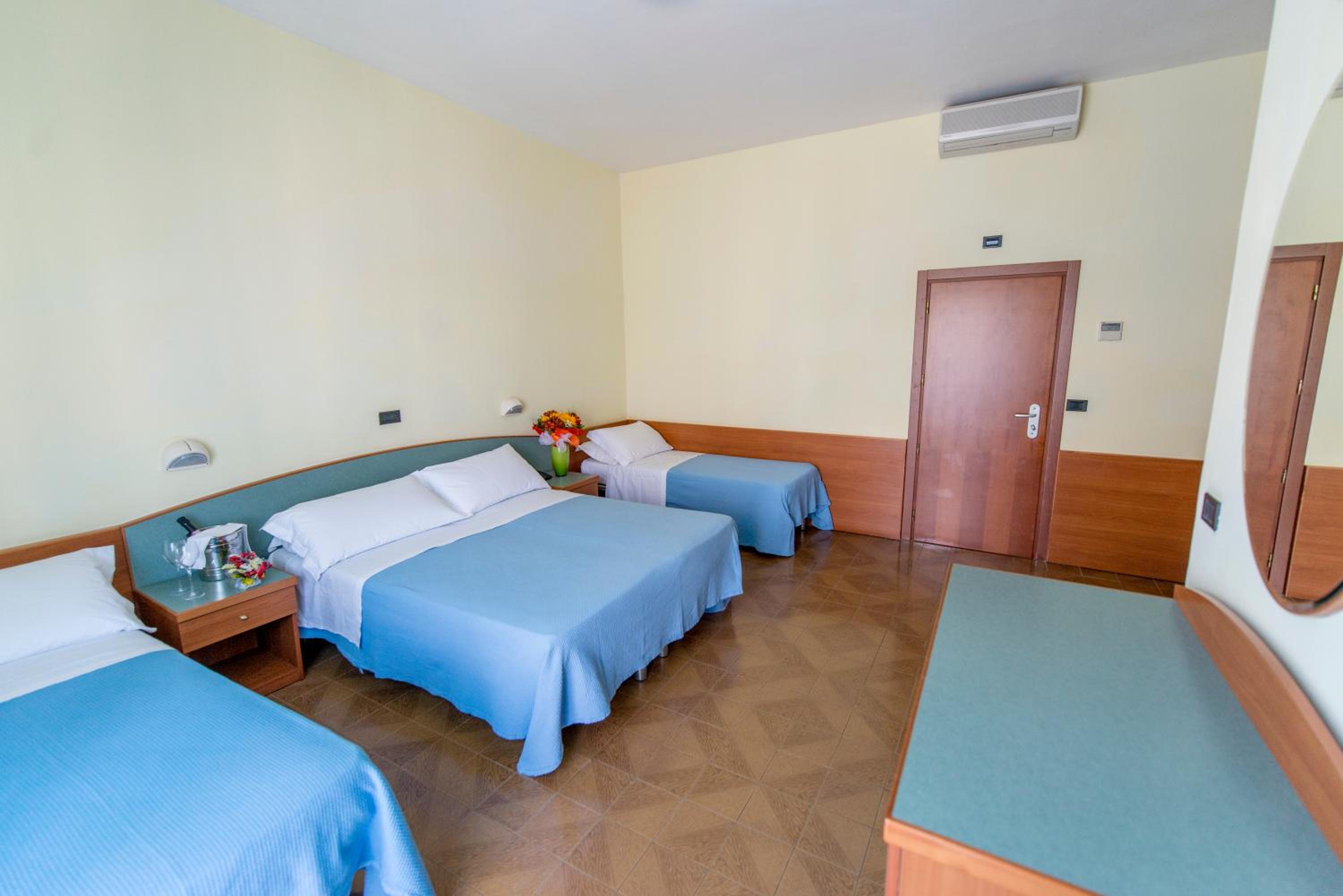 Hotel International