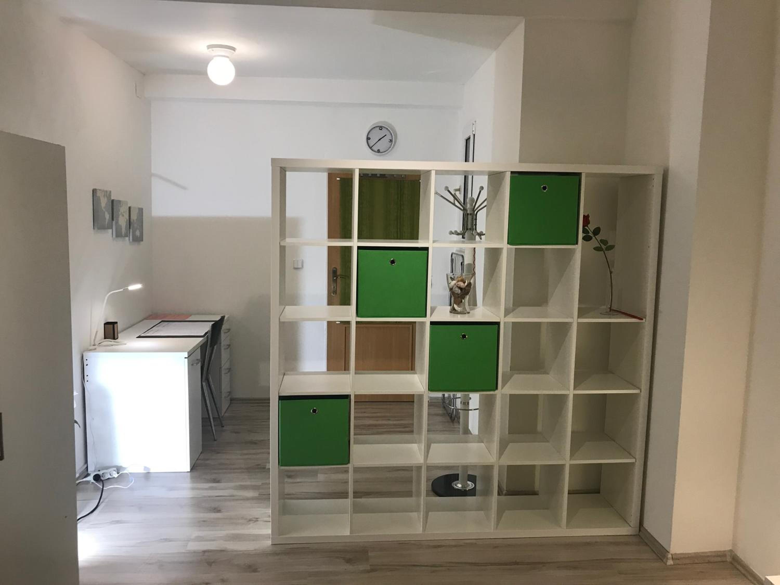Big Homebase with Billardtable