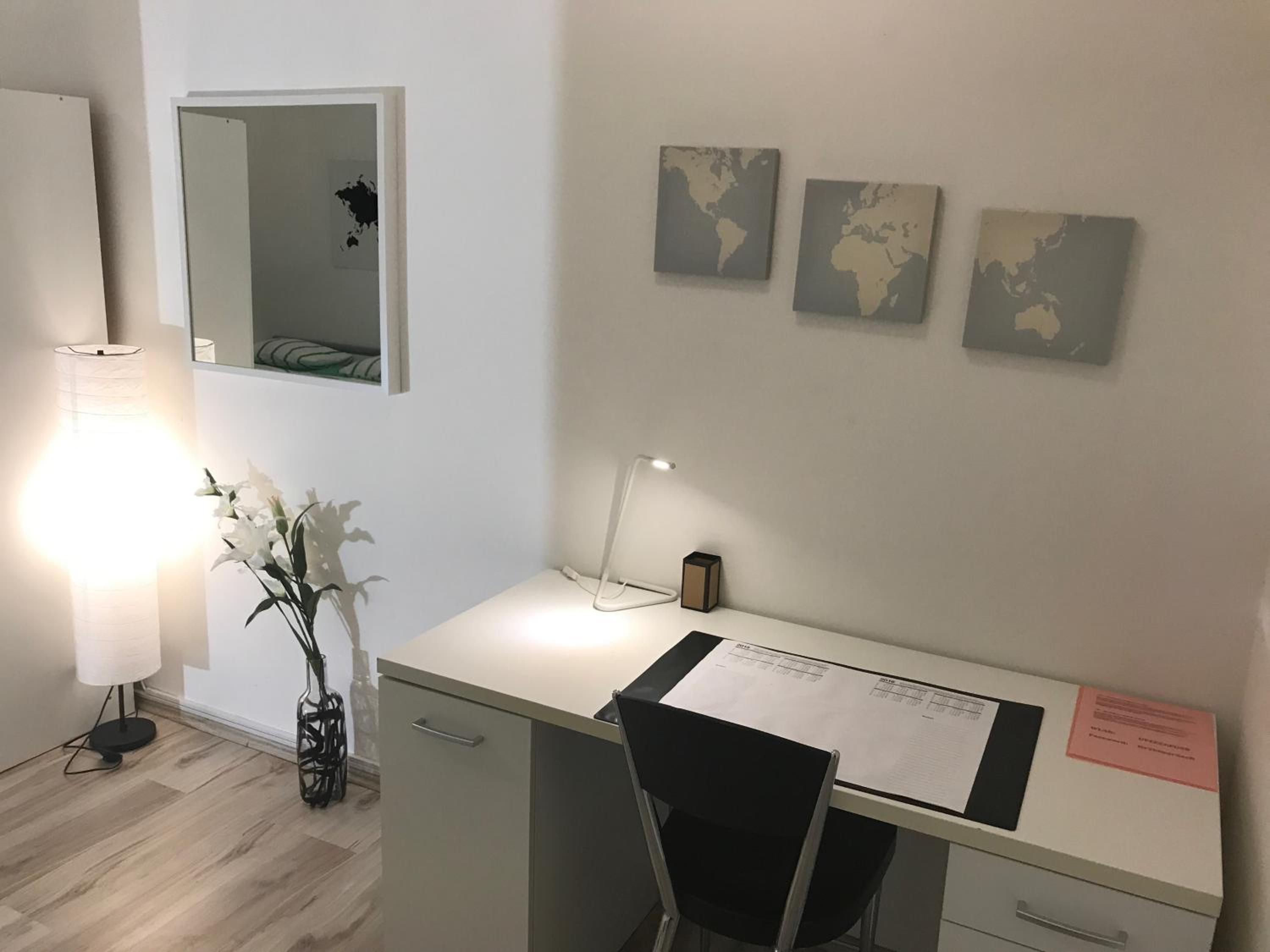 Big Homebase with Billardtable
