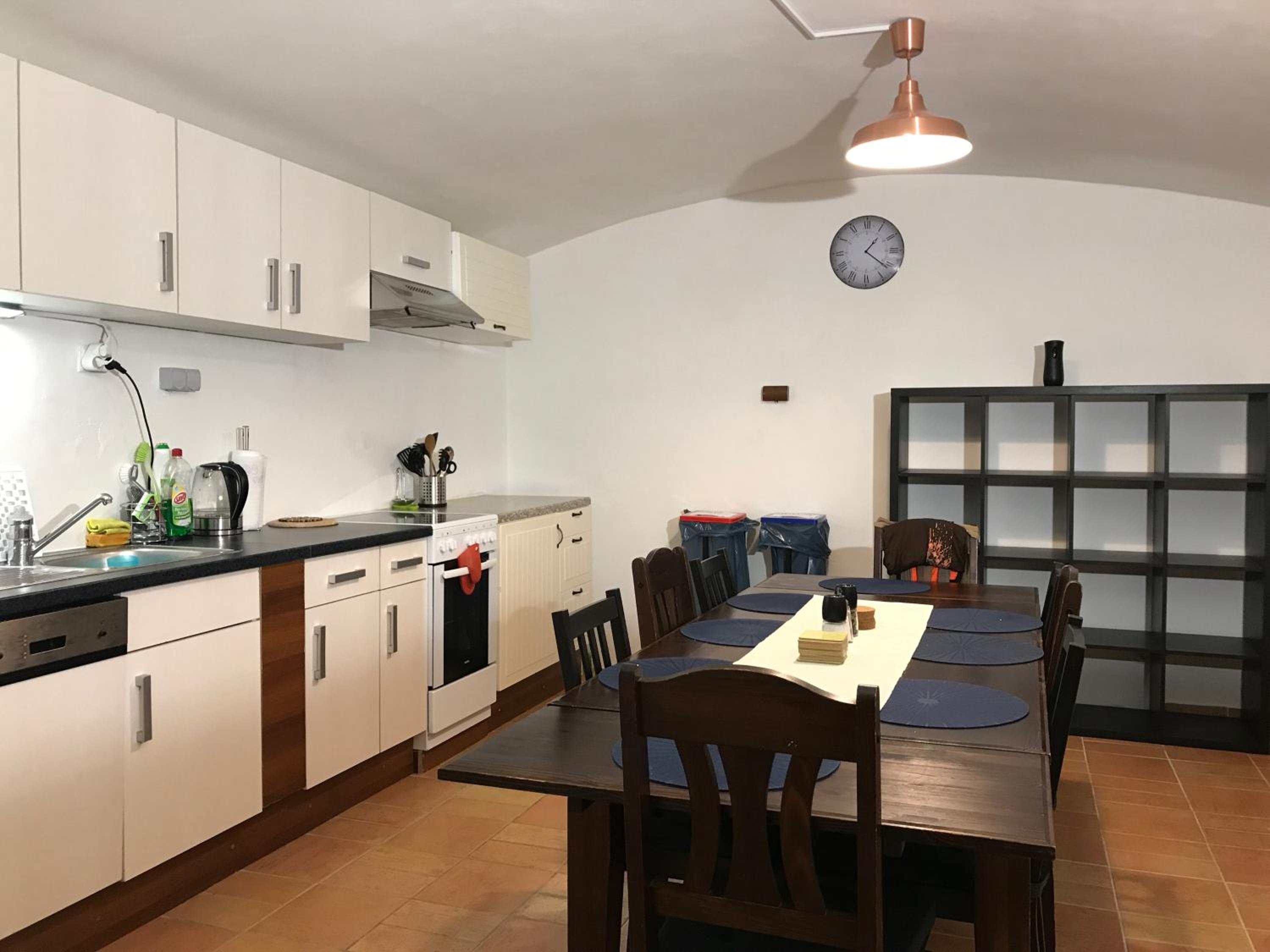 Big Homebase with Billardtable