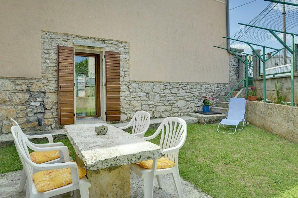 House Batelani view 4