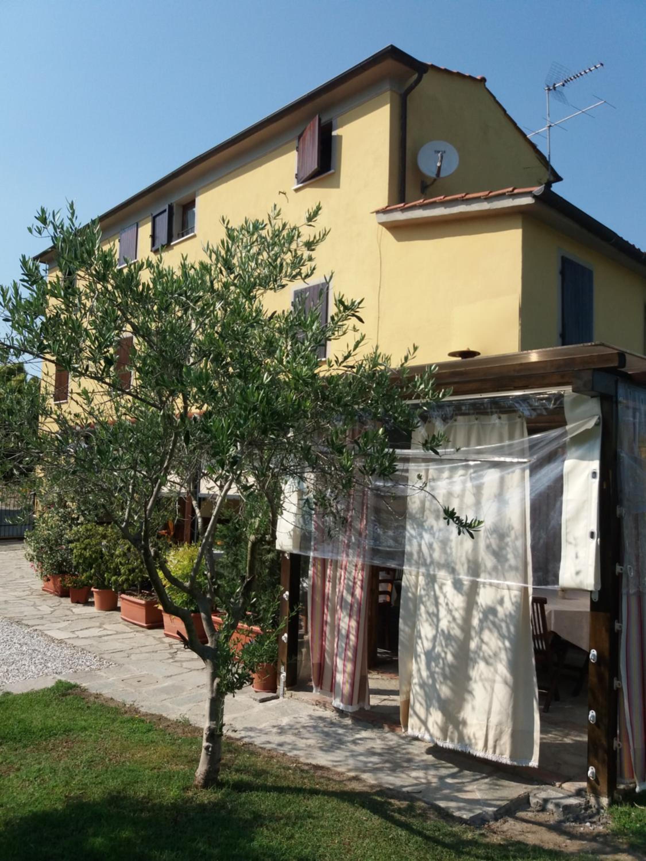 Photo 43