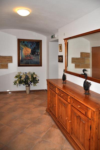 Photo 38