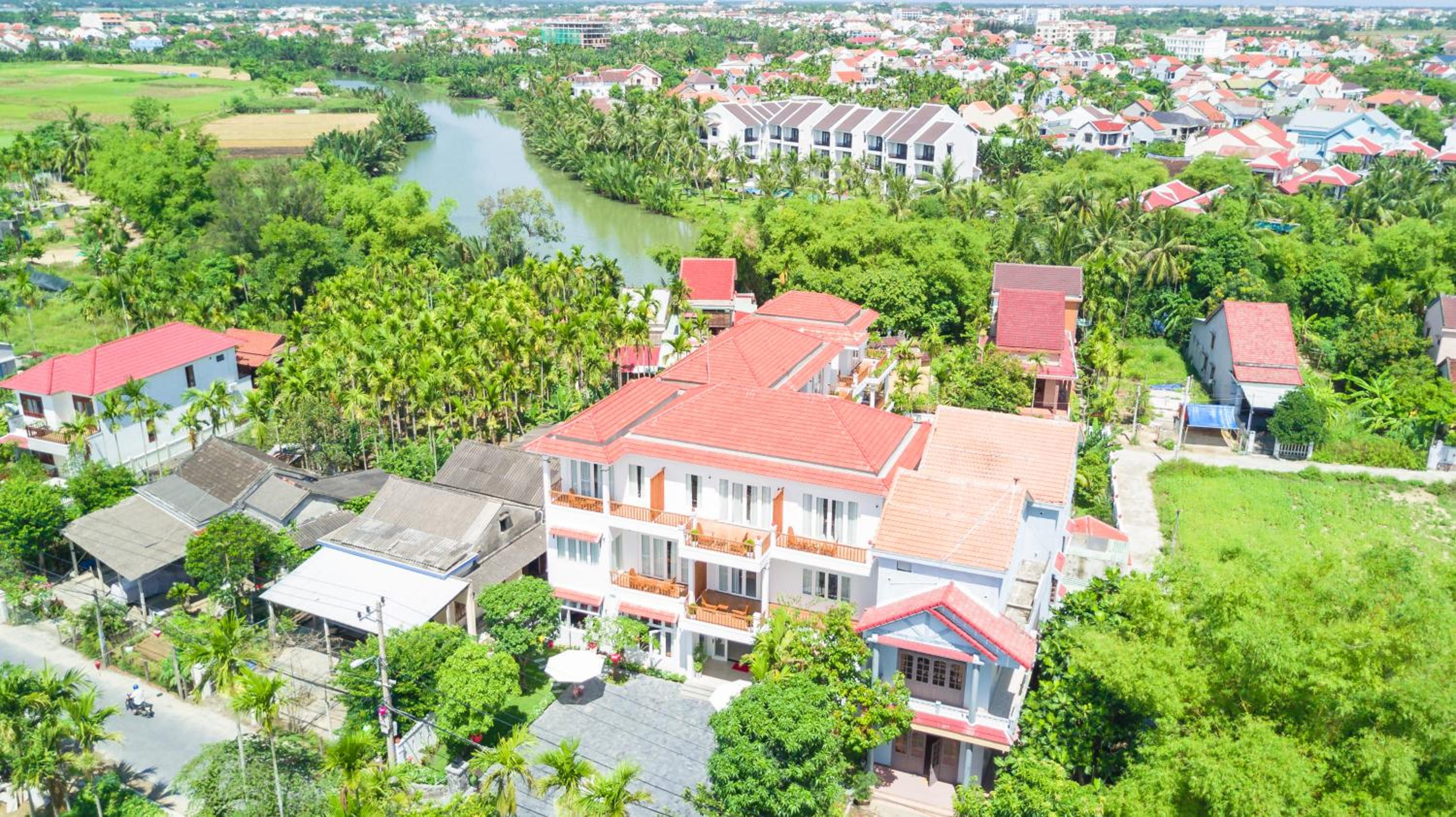 Hoi An Palmy Villa