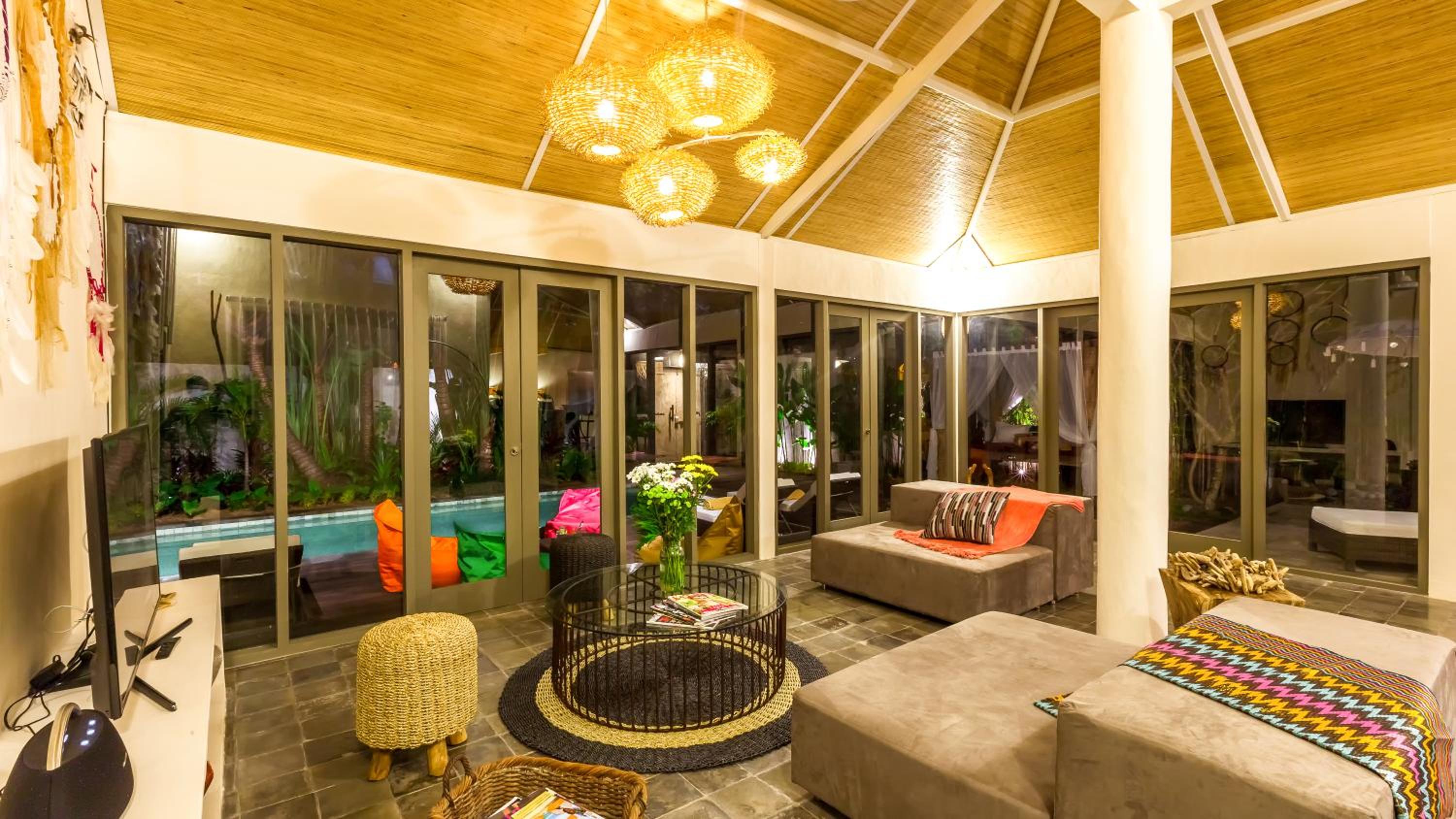 Luxury Villa Kudeta 300m BEACH and heart of Seminyak view 5