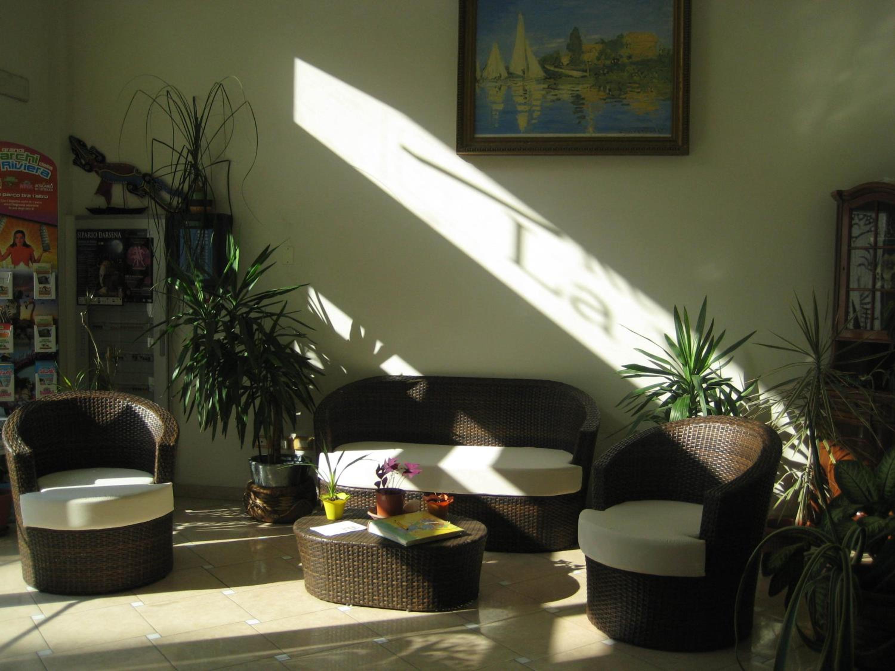 Photo 44
