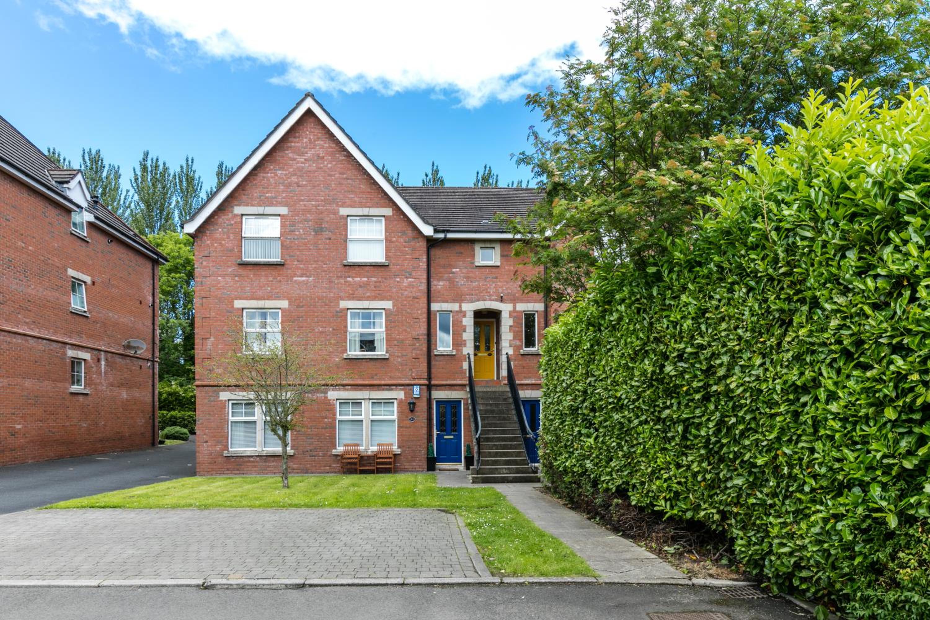 Titanic View Luxury Apartment Belfast - Image 3